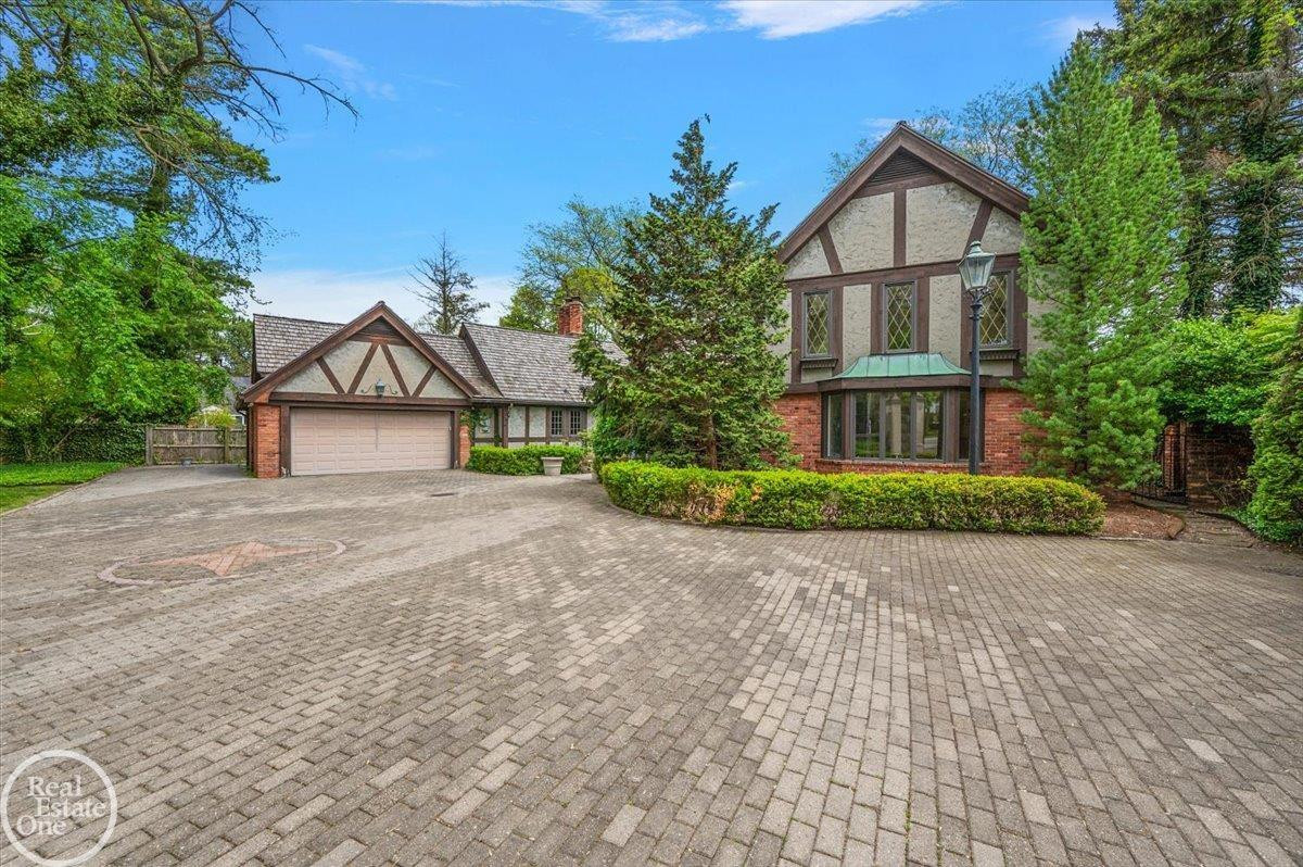 17680 E Jefferson Avenue, Grosse Pointe, MI 48230 — Photo 6