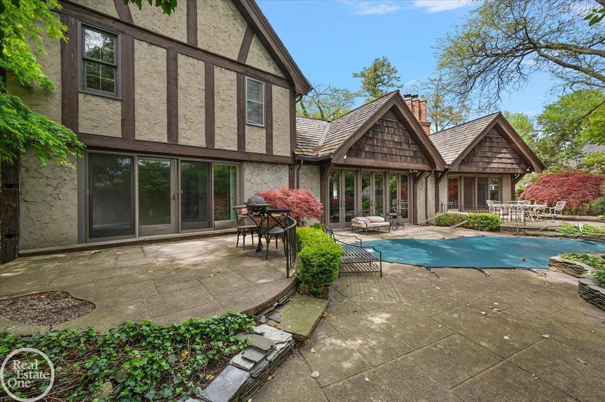 17680 E Jefferson Avenue, Grosse Pointe, MI 48230 — Photo 20