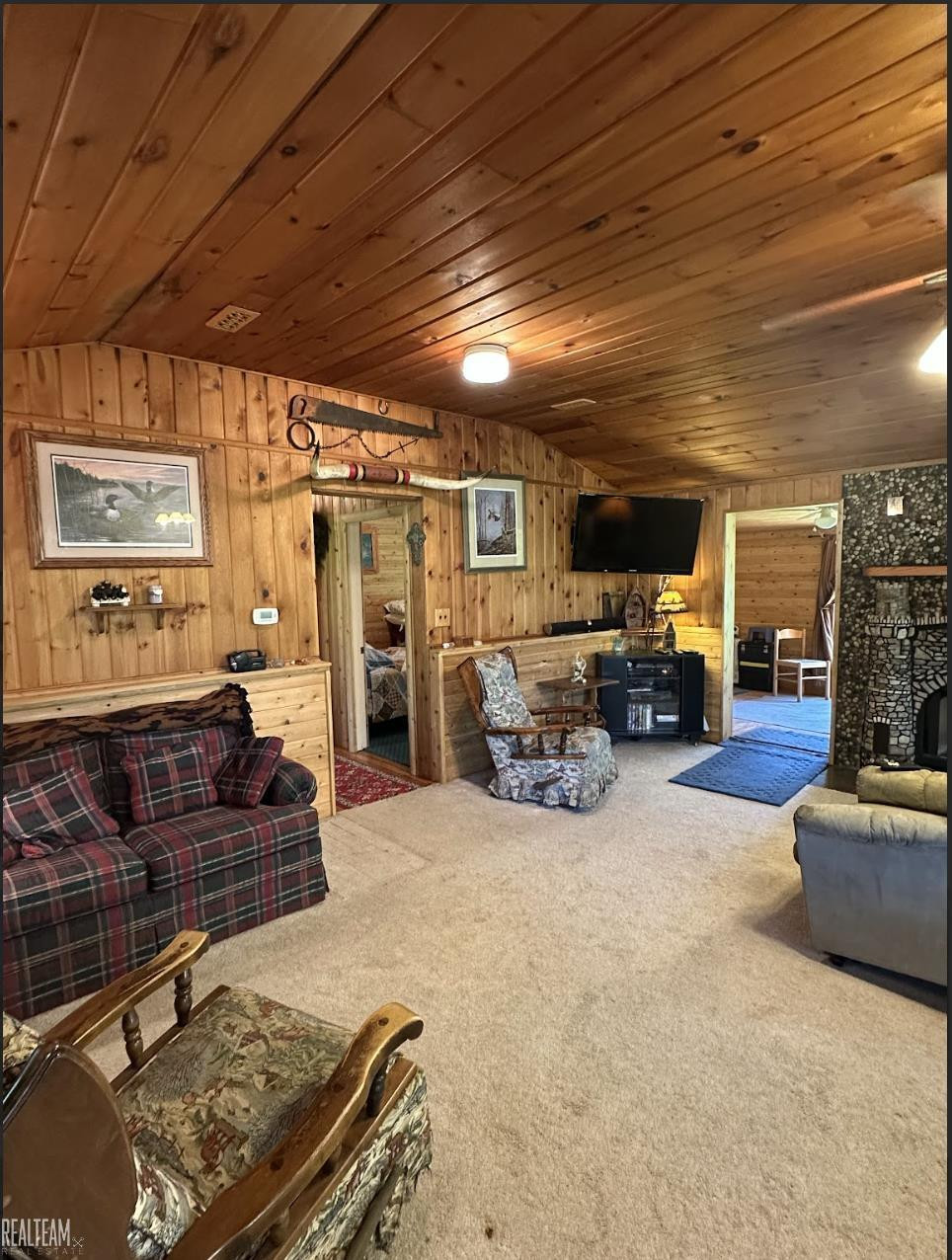 16865 Grace Harbor Road, Millersburg, MI 49759 — Photo 13