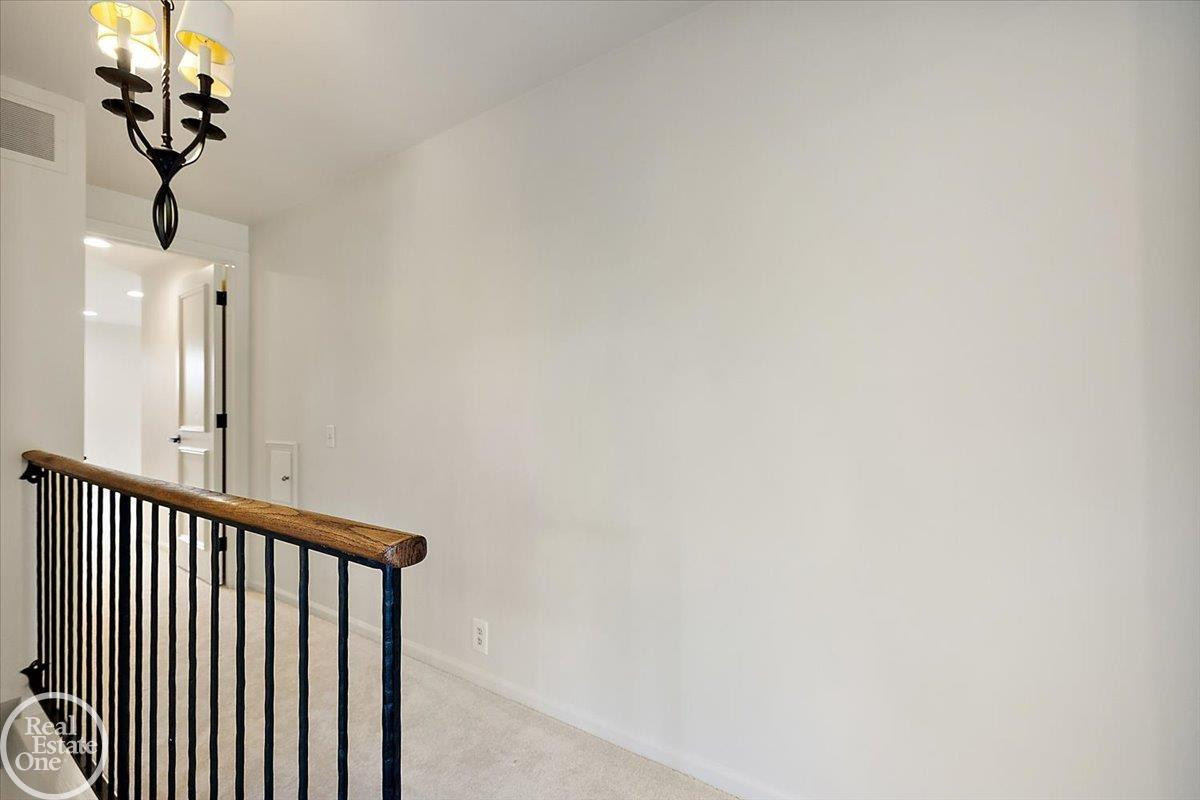 17680 E Jefferson Avenue, Grosse Pointe, MI 48230 — Photo 62