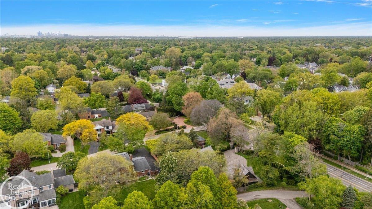 17680 E Jefferson Avenue, Grosse Pointe, MI 48230 — Photo 90
