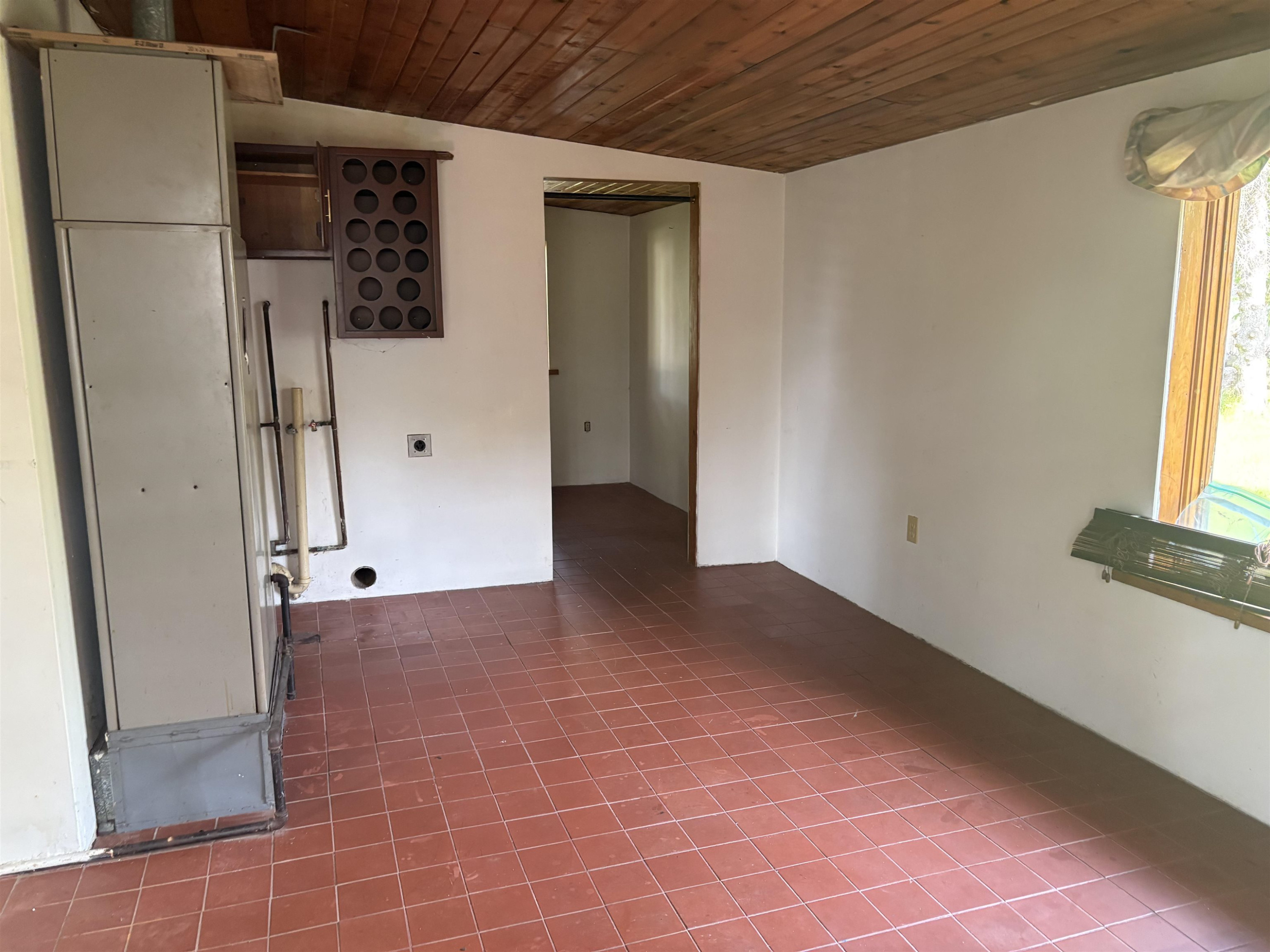 710 Bentley Street, Chesaning, MI 48616 — Photo 3