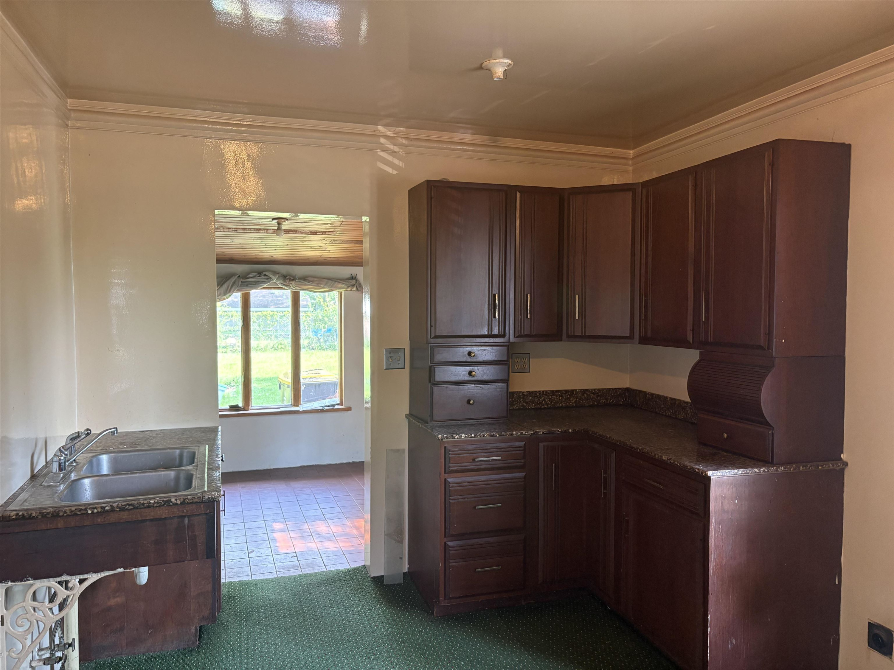 710 Bentley Street, Chesaning, MI 48616 — Photo 6