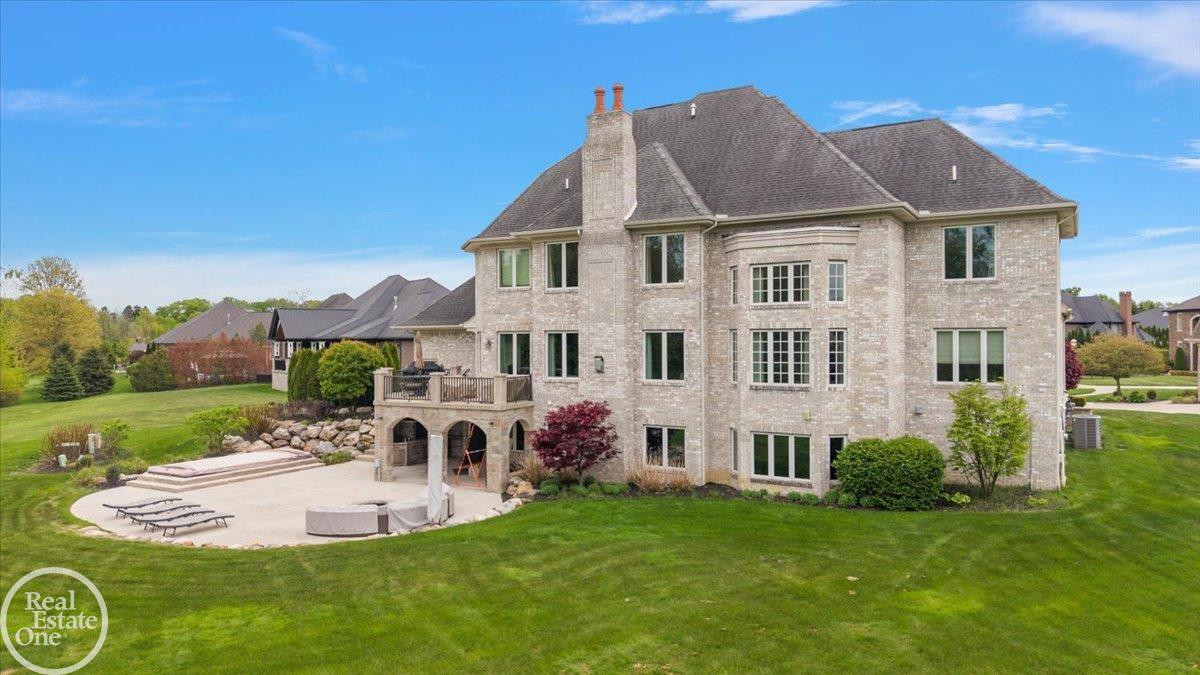 16205 La Dolce Vita Drive, Unit #10, Clinton Twp, MI 48035 — Photo 6