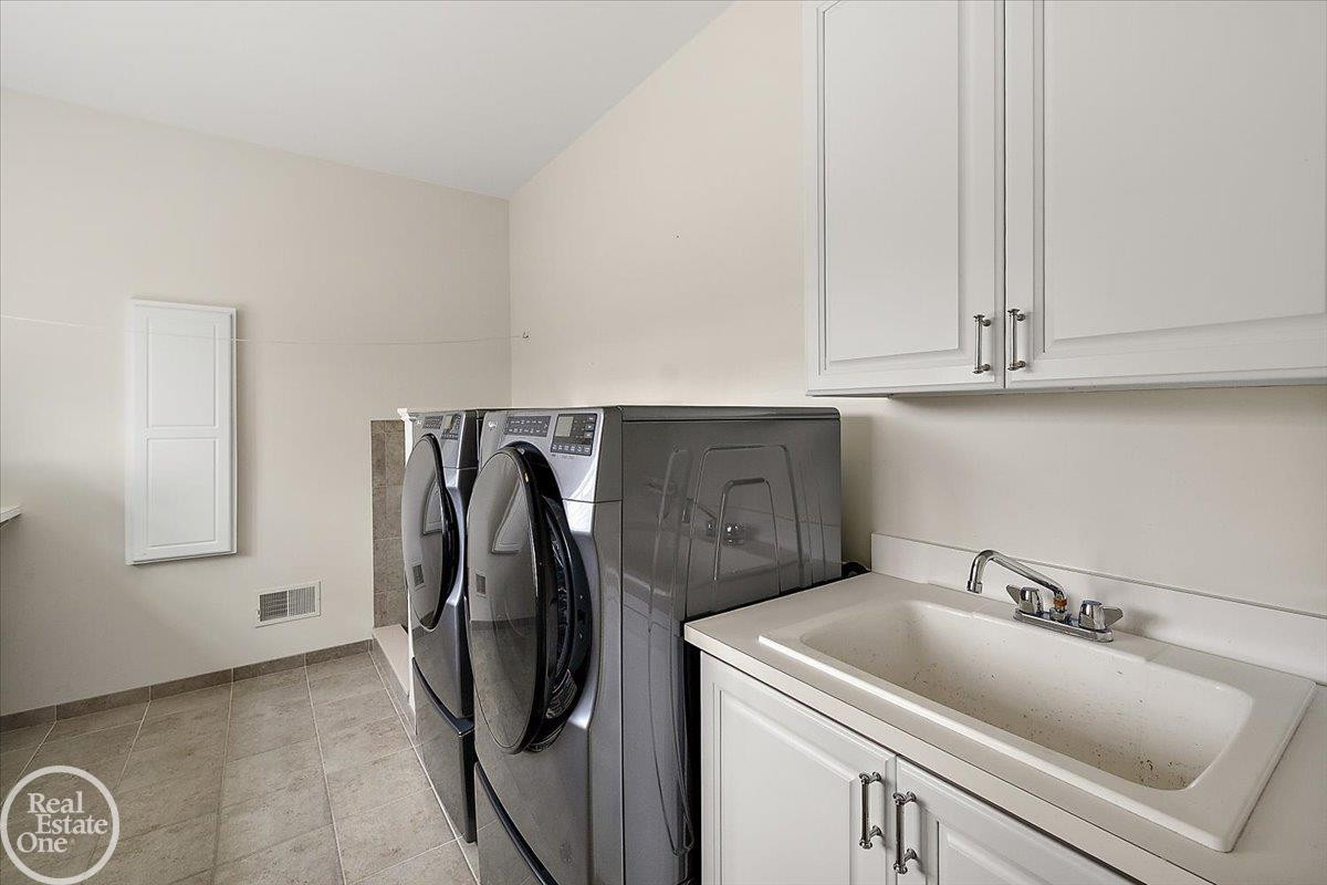 16205 La Dolce Vita Drive, Unit #10, Clinton Twp, MI 48035 — Photo 68