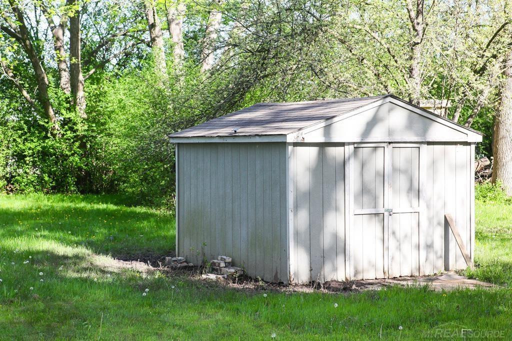 5900 Wright Drive, Troy, MI 48098 — Photo 7