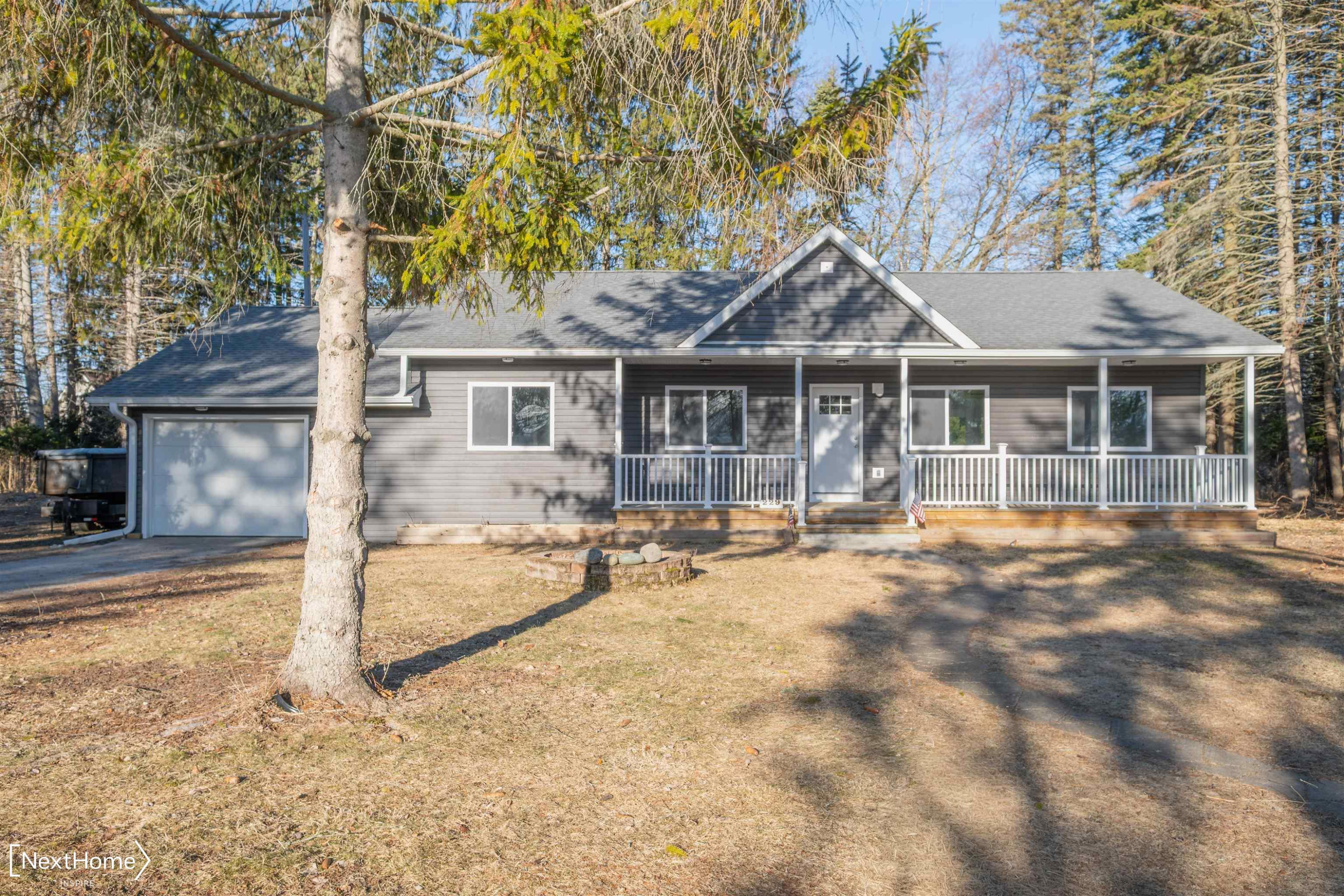 229 N Water Street, Au Gres, MI 48703