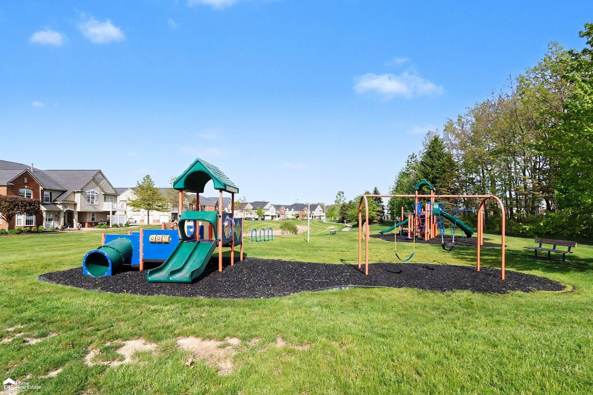 4011 Hampton Ridge Boulevard, Howell, MI 48843 — Photo 9