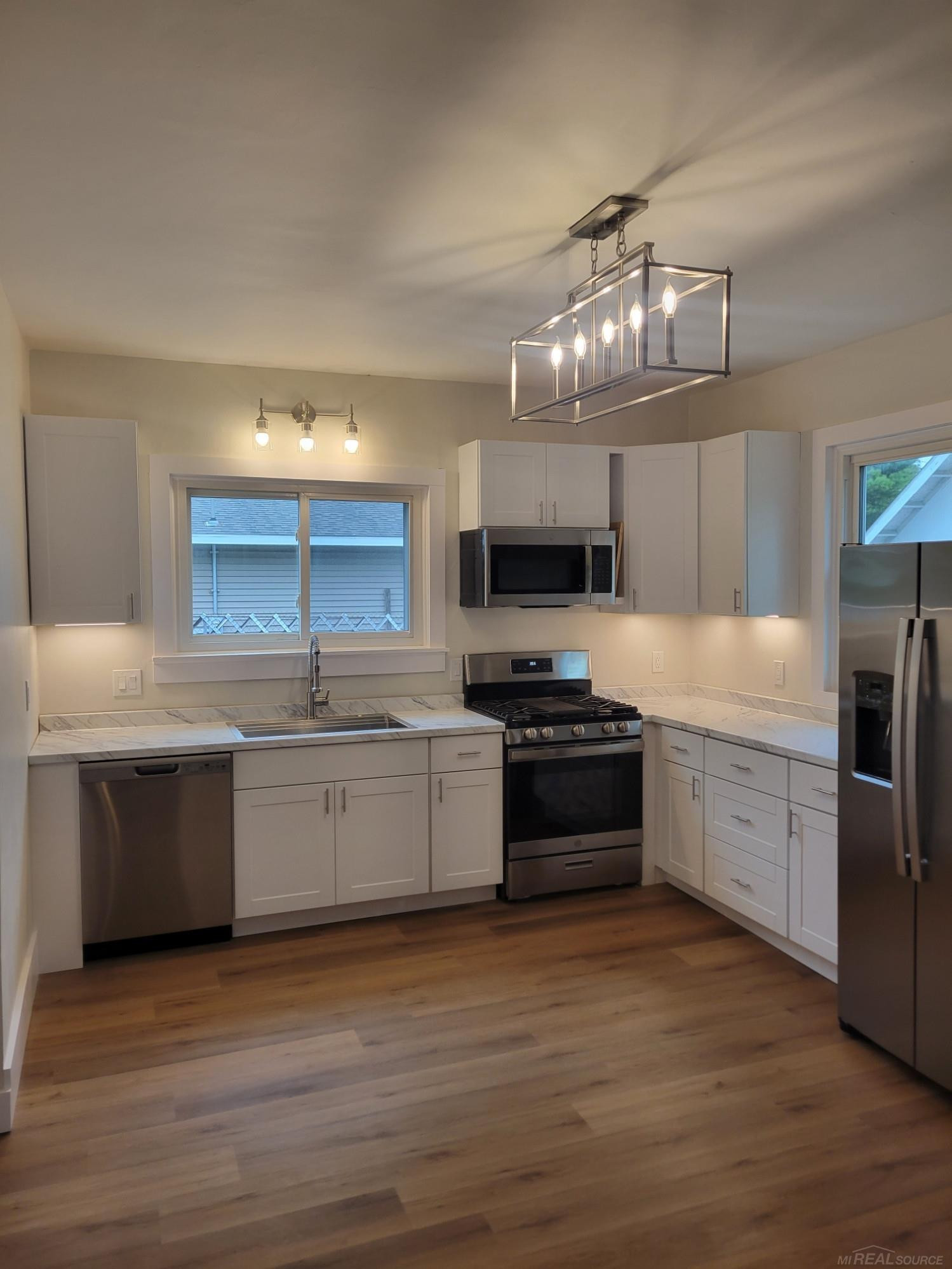 821 Fletcher Street, Owosso, MI 48867 — Photo 12