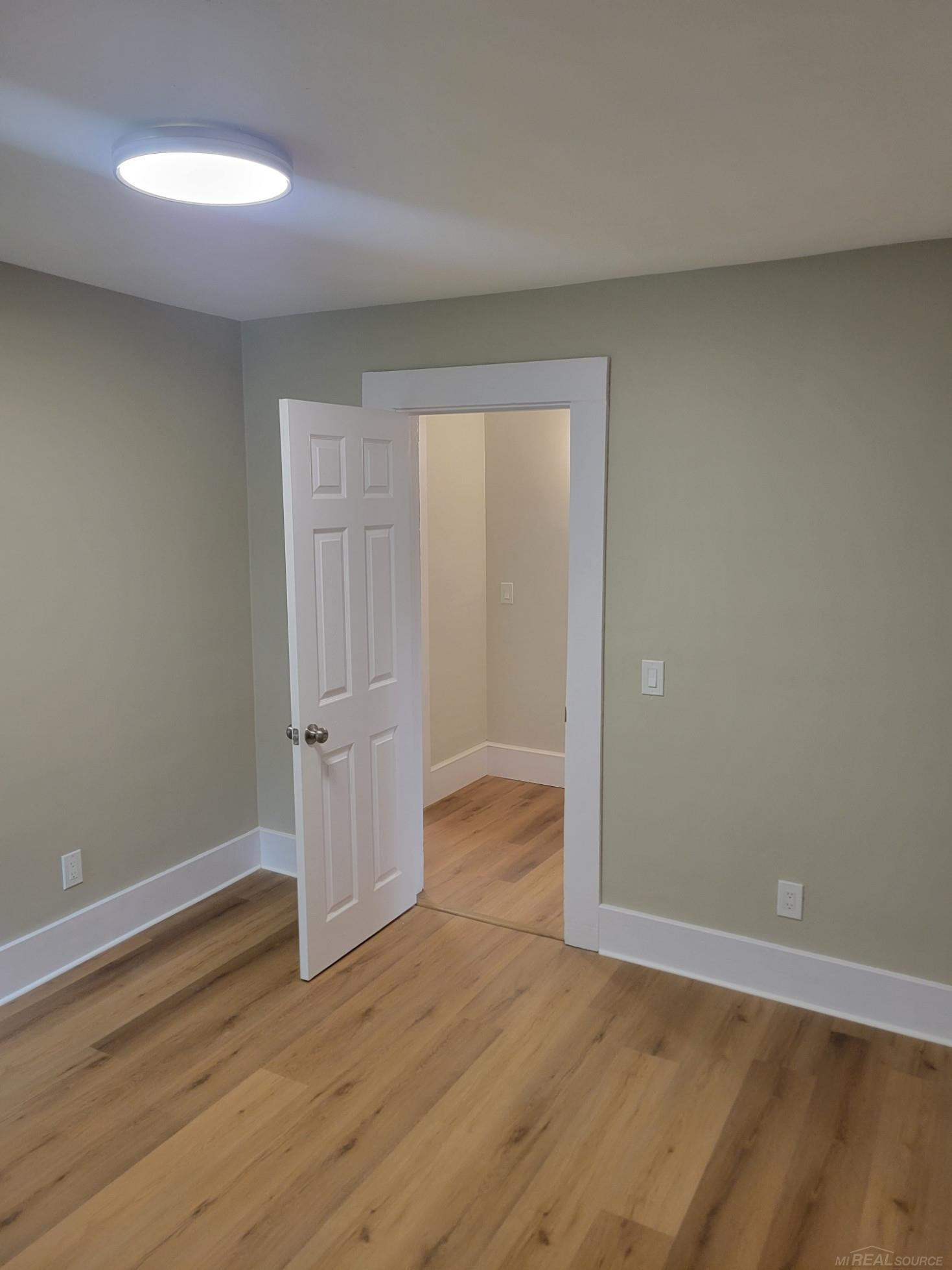 821 Fletcher Street, Owosso, MI 48867 — Photo 17