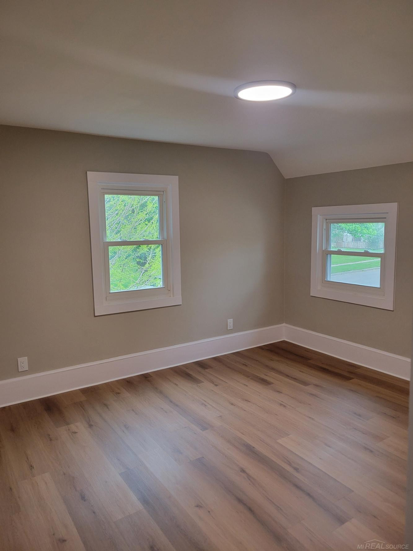 821 Fletcher Street, Owosso, MI 48867 — Photo 23