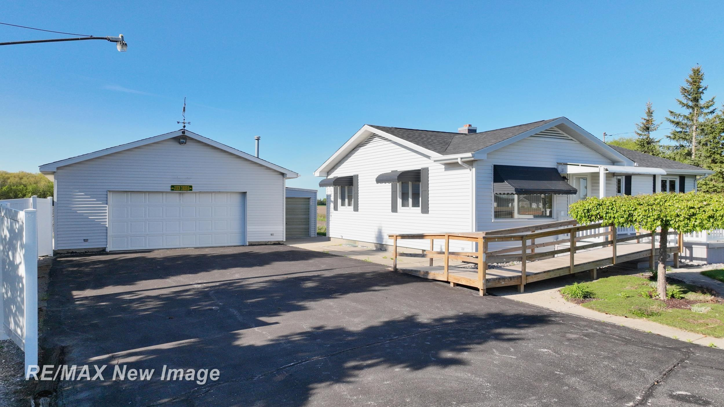3520 W Kochville Road, Saginaw, MI 48604 — Photo 6