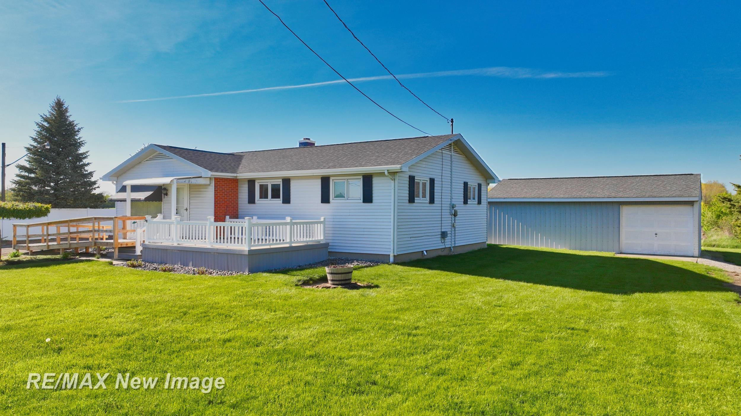 3520 W Kochville Road, Saginaw, MI 48604 — Photo 9