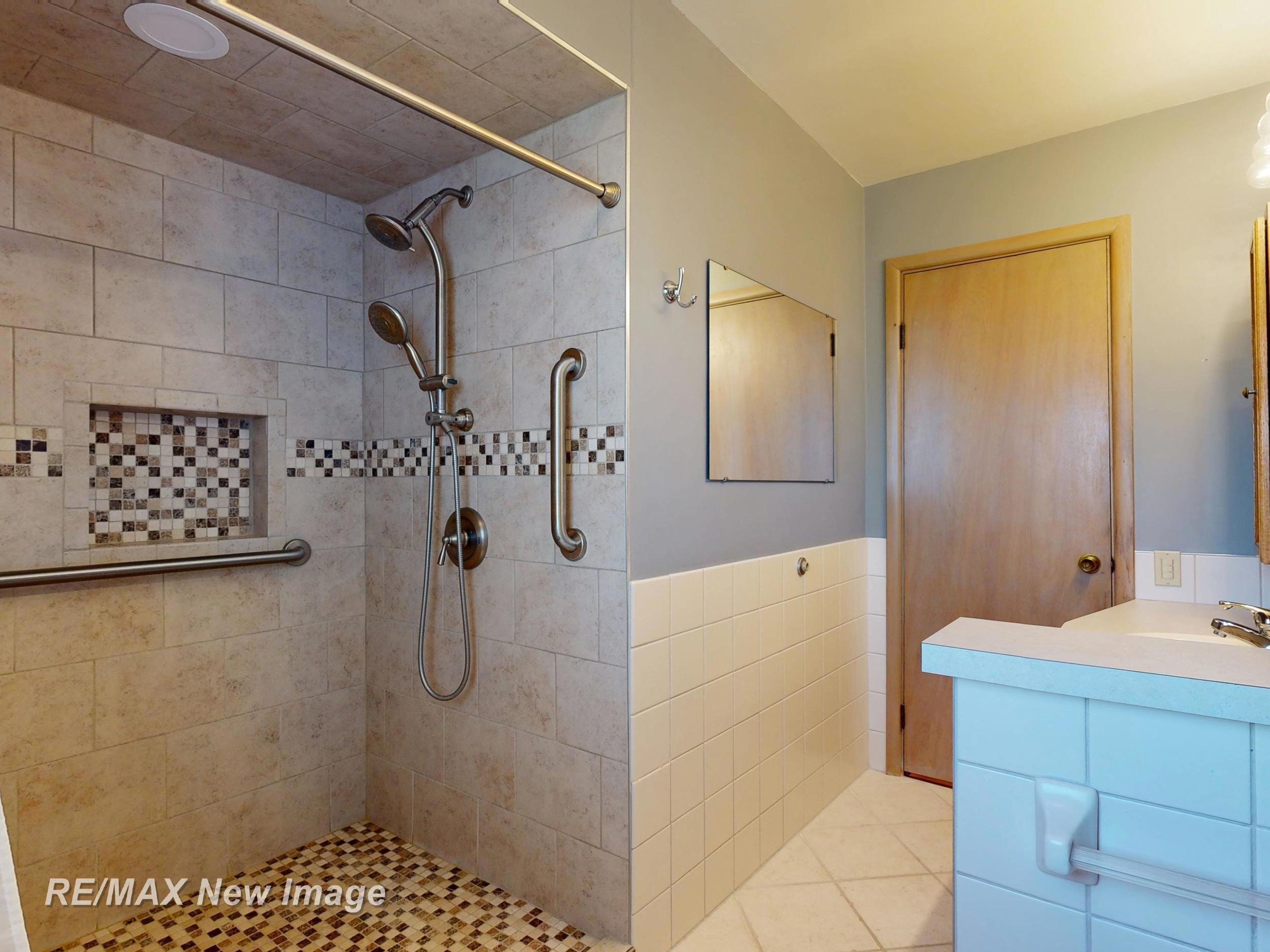 3520 W Kochville Road, Saginaw, MI 48604 — Photo 27