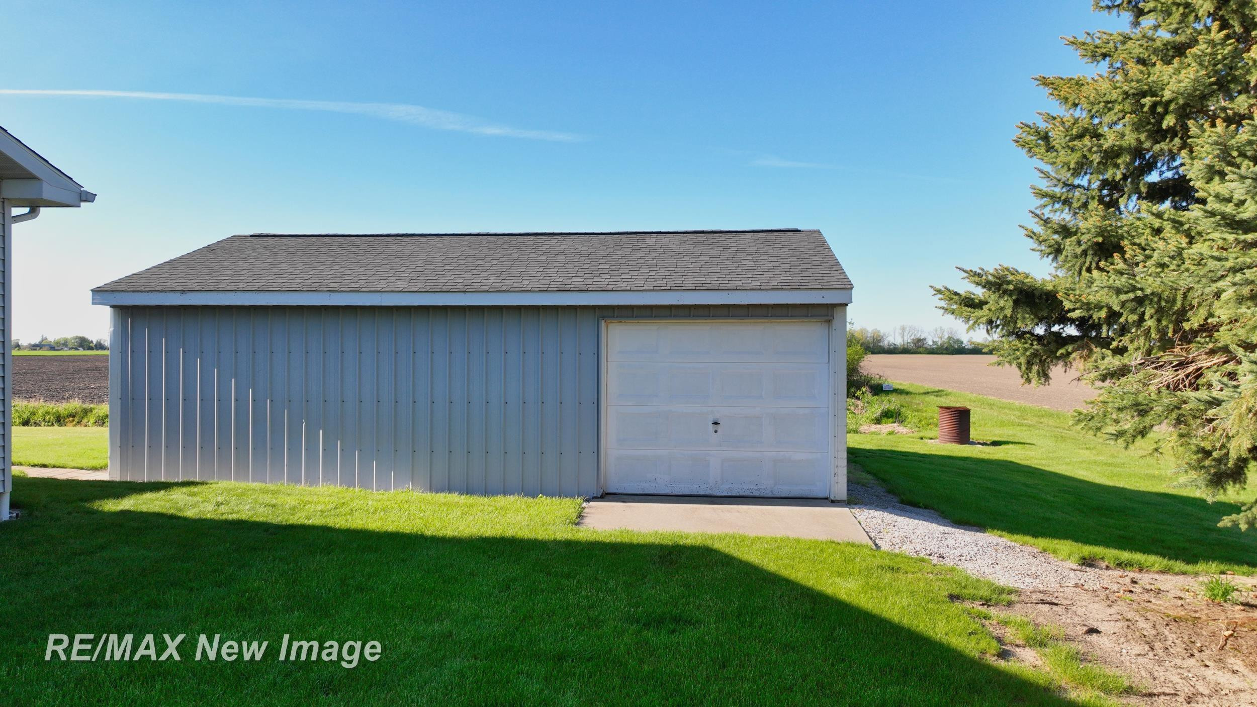 3520 W Kochville Road, Saginaw, MI 48604 — Photo 35