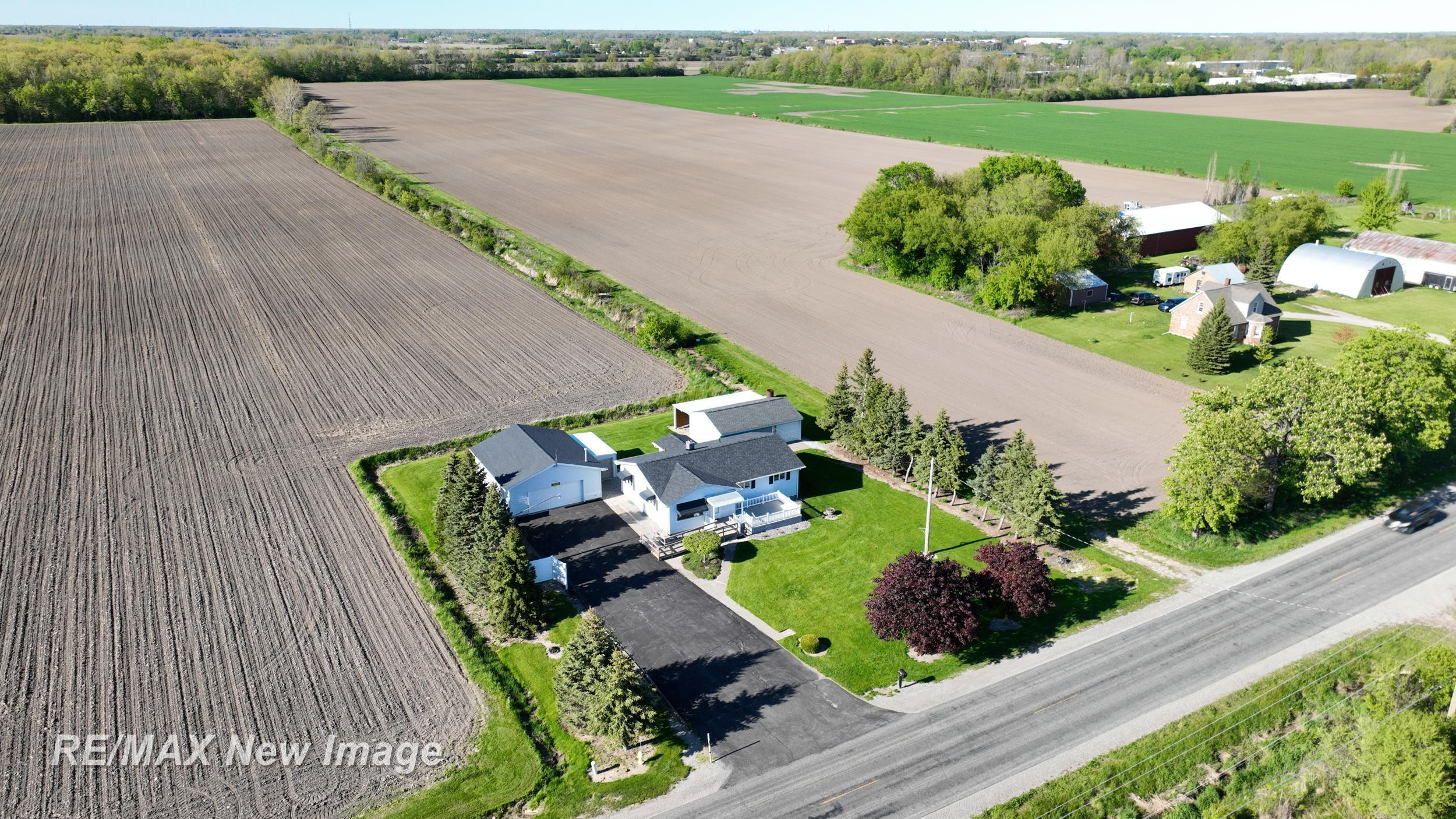 3520 W Kochville Road, Saginaw, MI 48604 — Photo 55