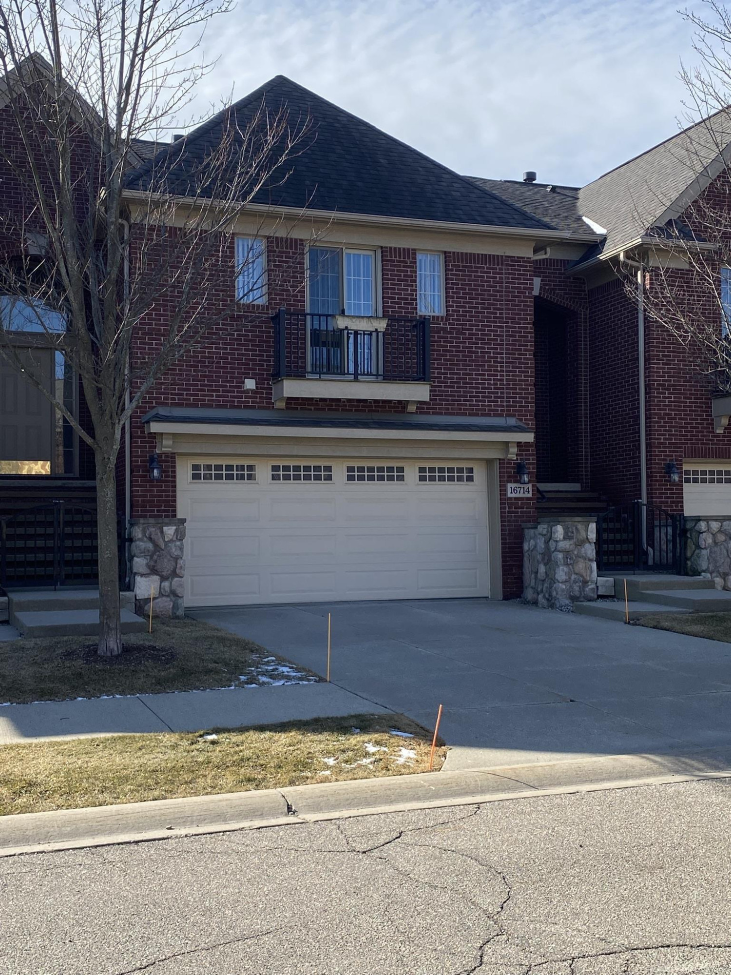 16670 Newbury Avenue, Macomb, MI 48044