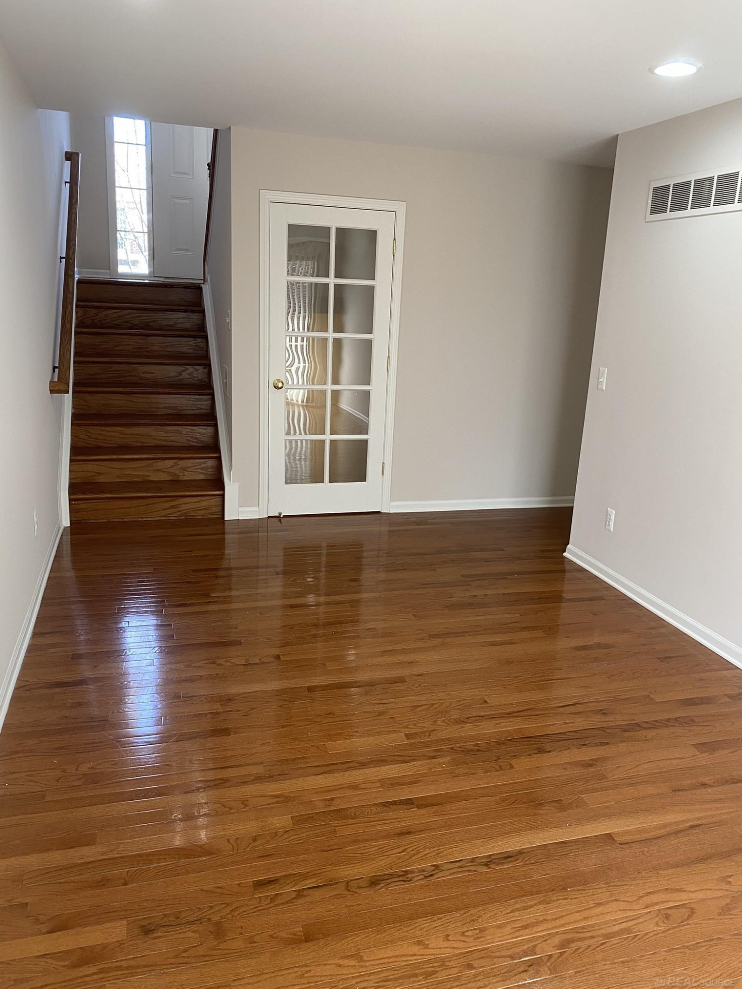 16670 Newbury Avenue, Macomb, MI 48044 — Photo 17