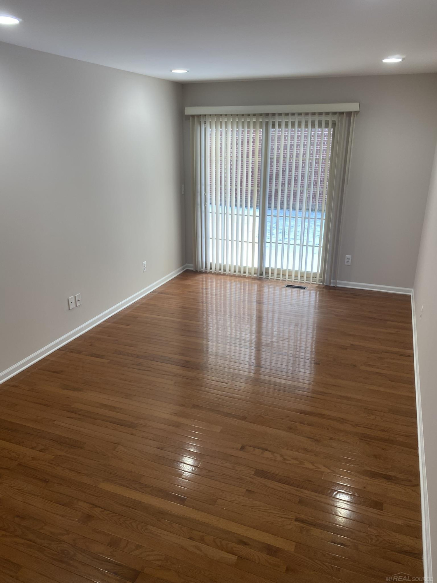 16670 Newbury Avenue, Macomb, MI 48044 — Photo 18