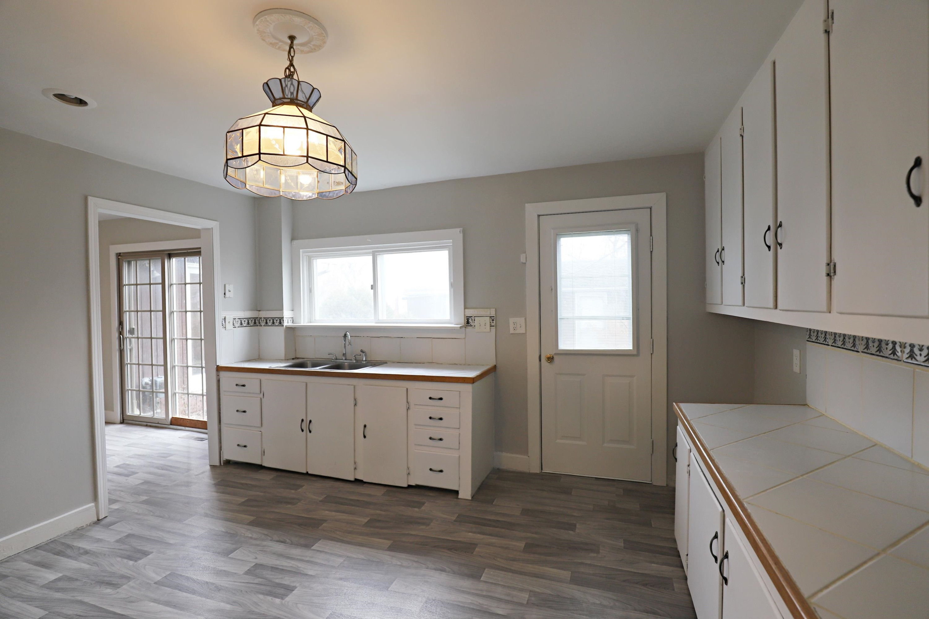 1450 Carman Street, Burton, MI 48529 — Photo 9