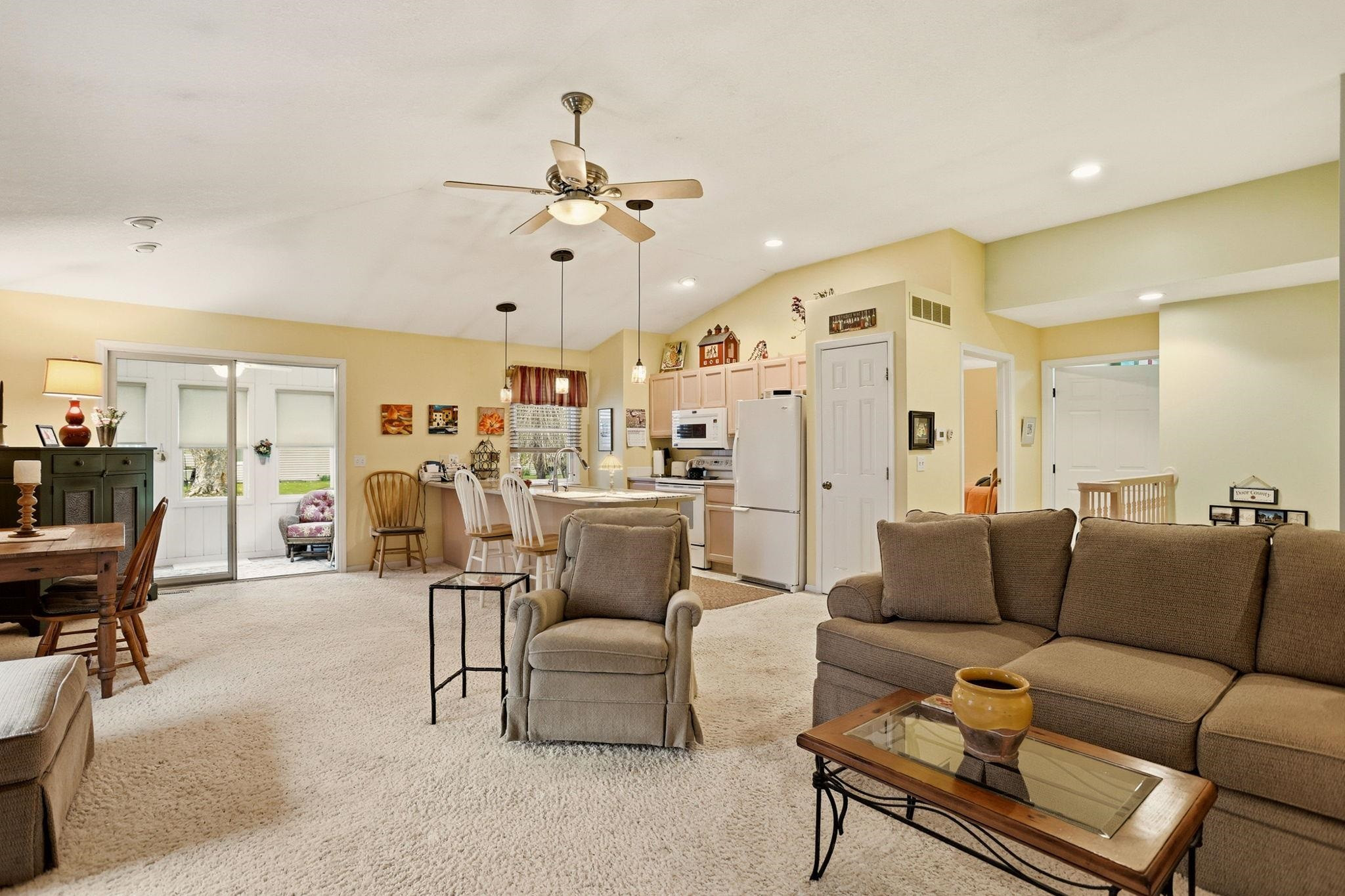 598 W Schleier Street, Frankenmuth, MI 48734 — Photo 12