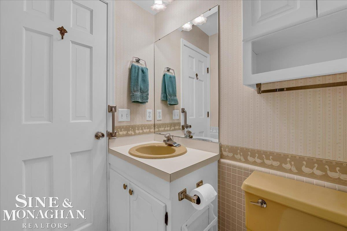 7292 Bluebill Road, MI 48001 — Photo 31