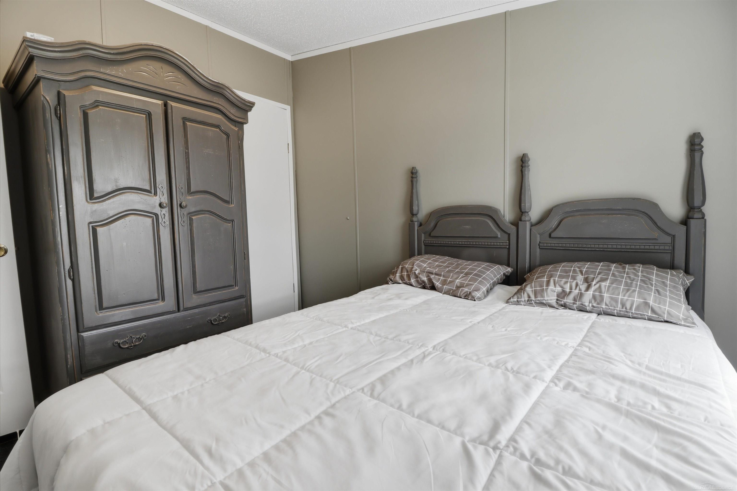 6364 Lee Dr Drive, Caseville, MI 48725 — Photo 18