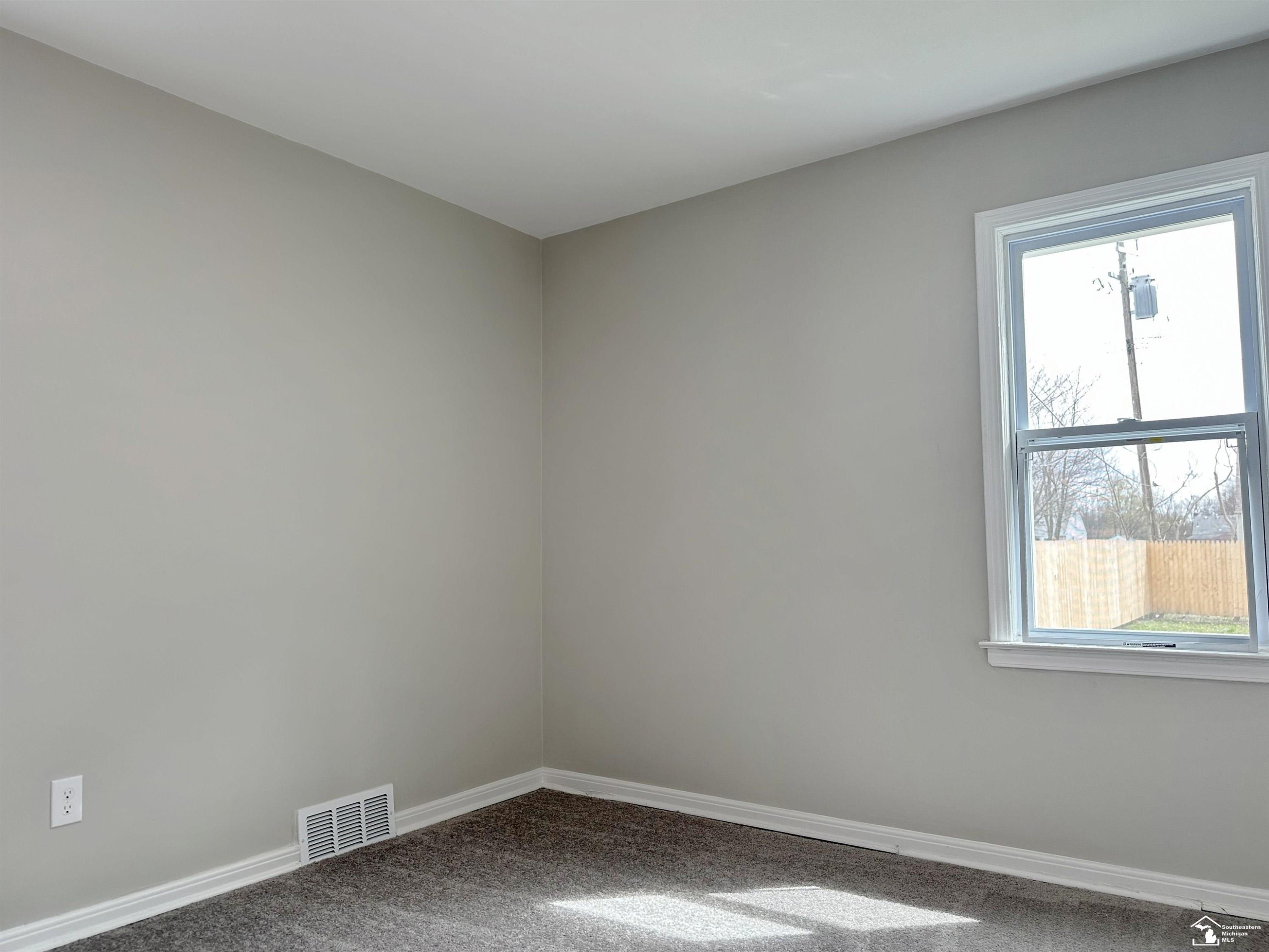 7316 Warwick Street, Detroit, MI 48228 — Photo 11