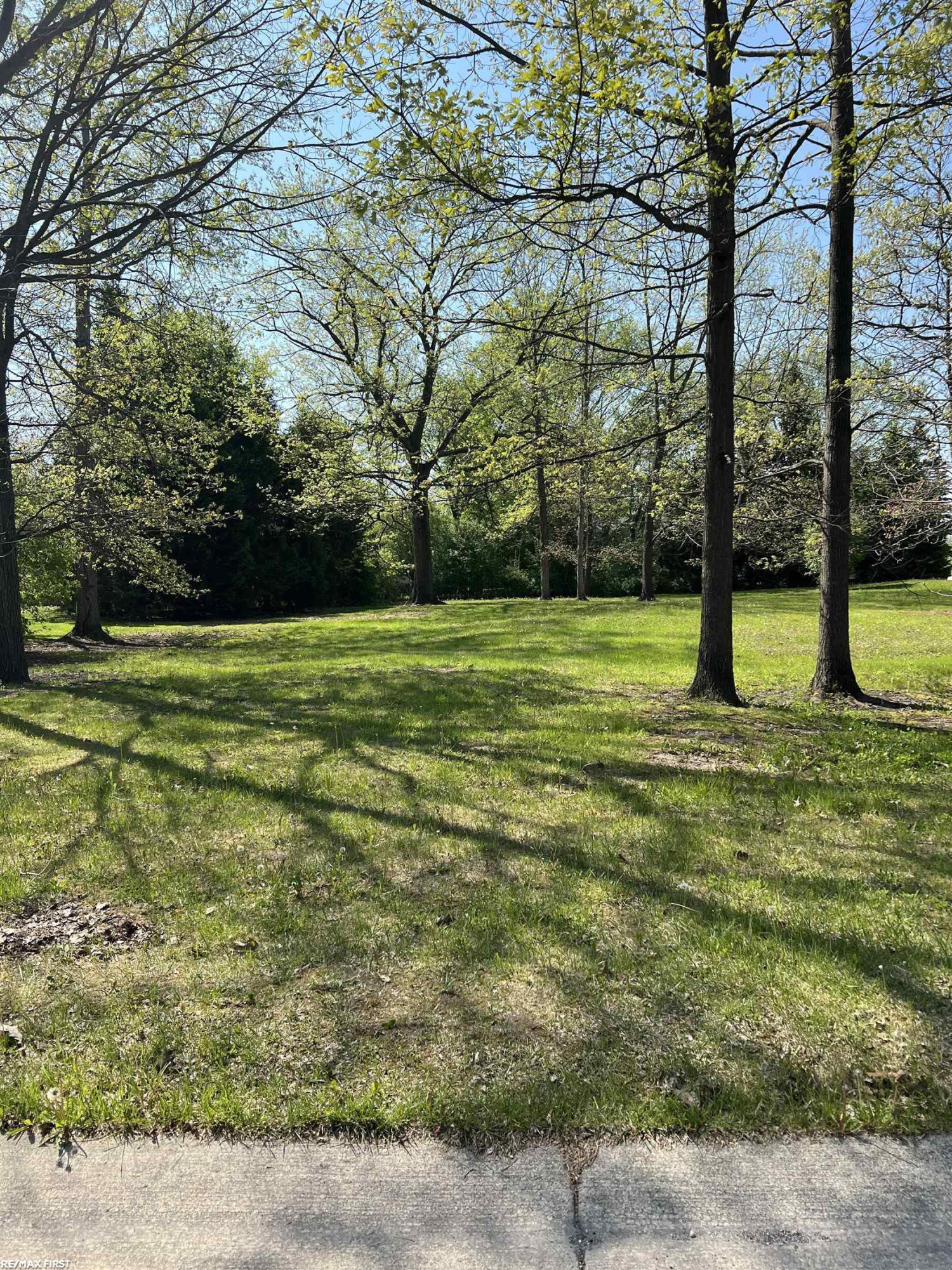 1 Golfside Drive, 4, MI 48079