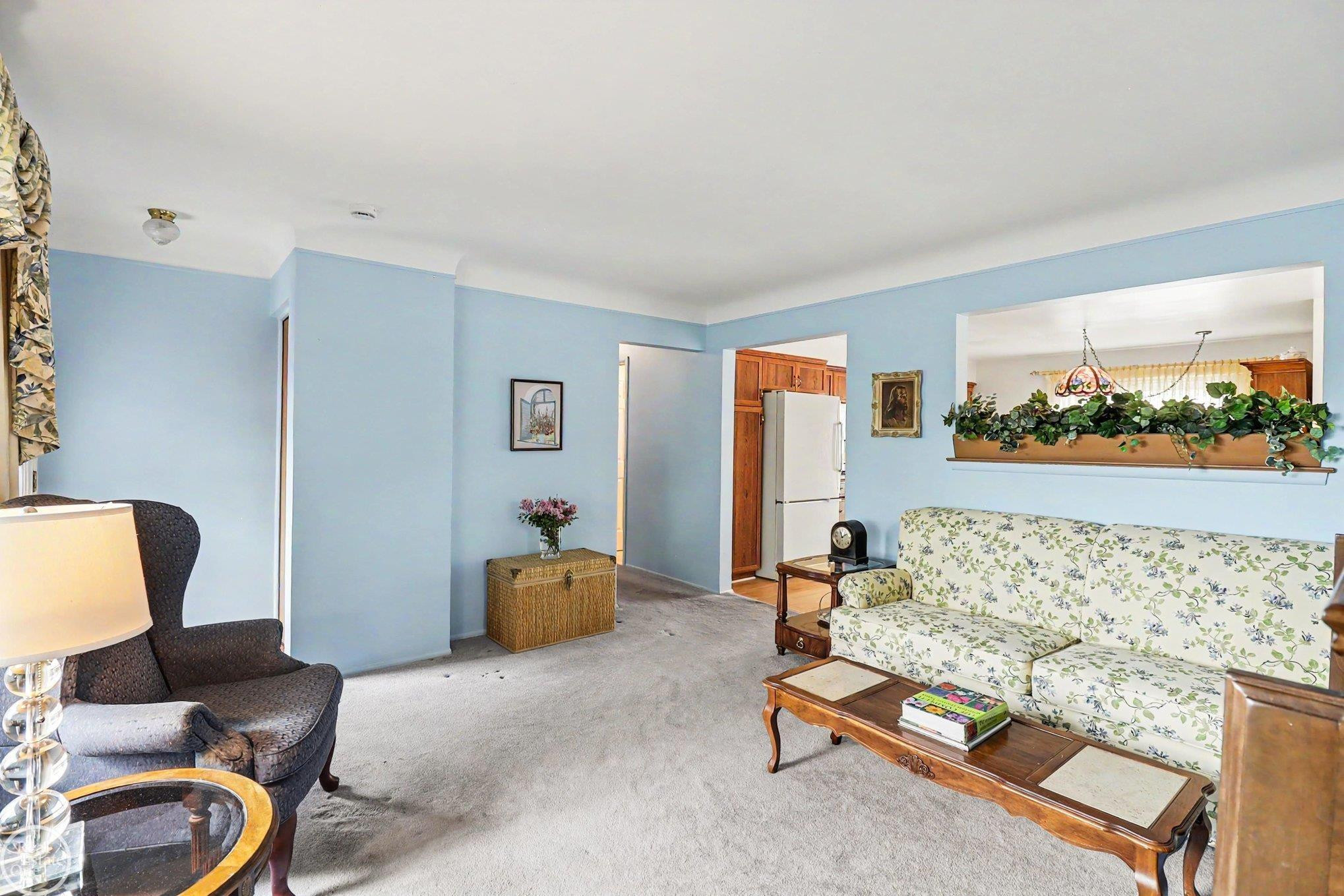 6181 N Bankle Court, Dearborn Heights, MI 48127 — Photo 4