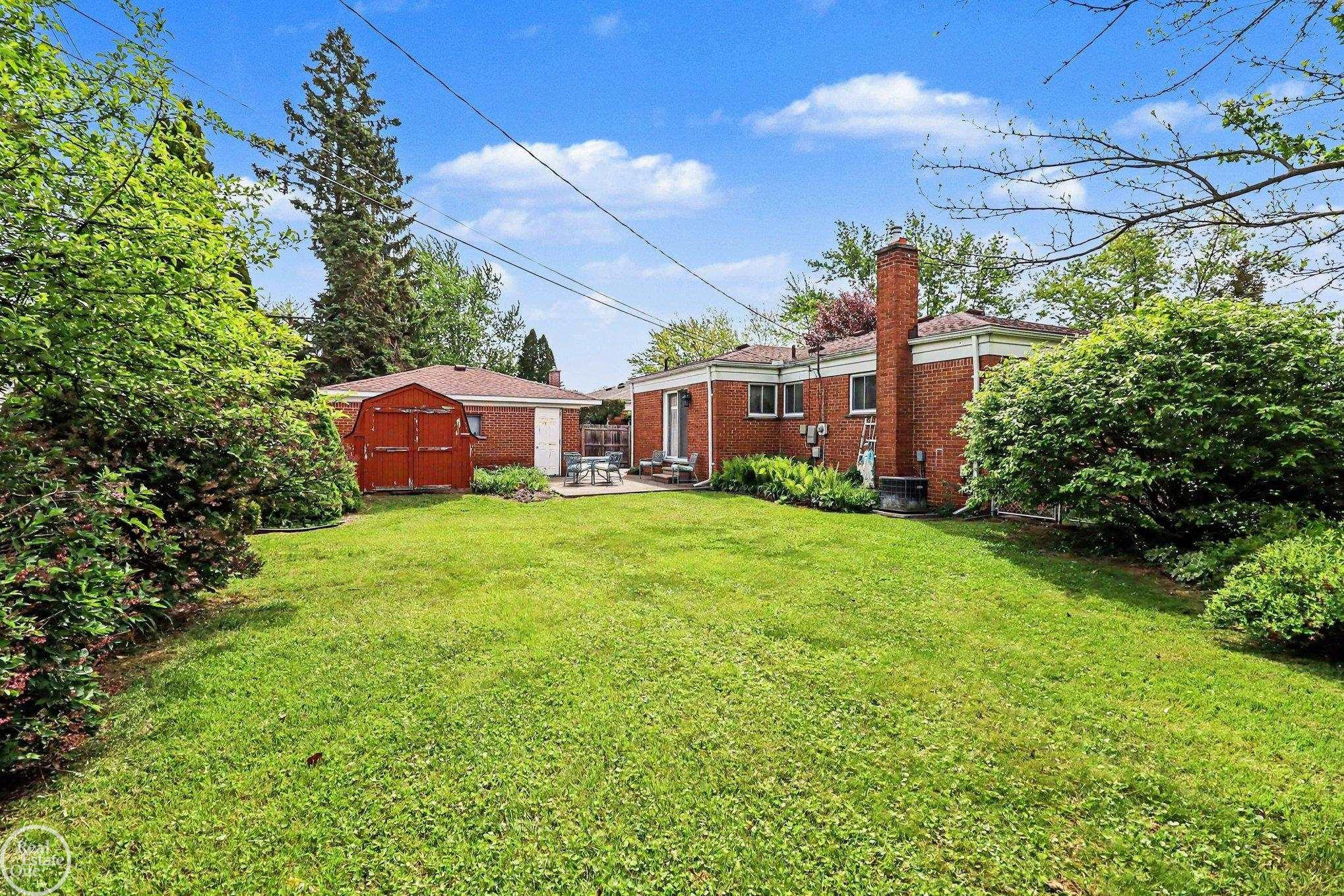 6181 N Bankle Court, Dearborn Heights, MI 48127 — Photo 14