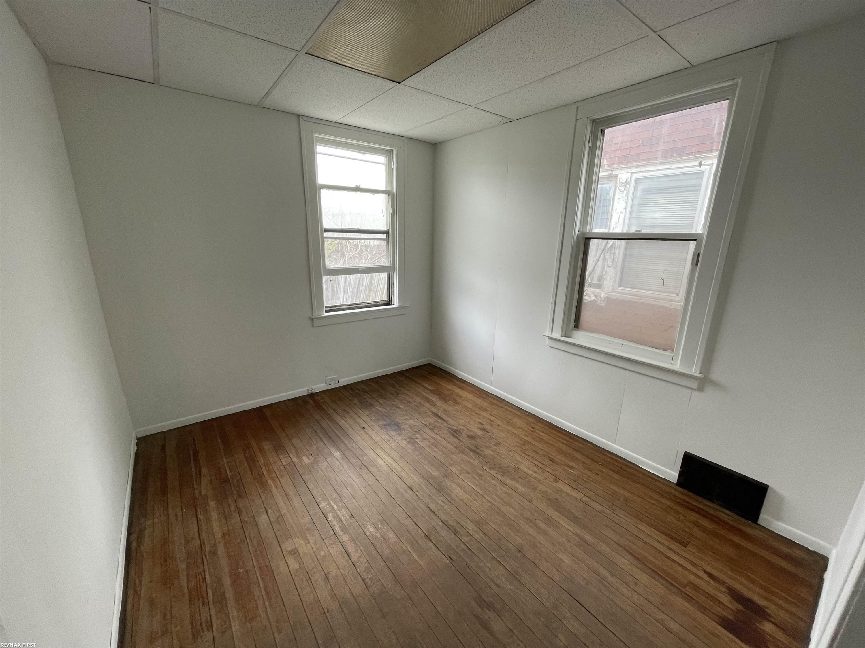 10411 Sterritt Street, Detroit, MI 48213 — Photo 9