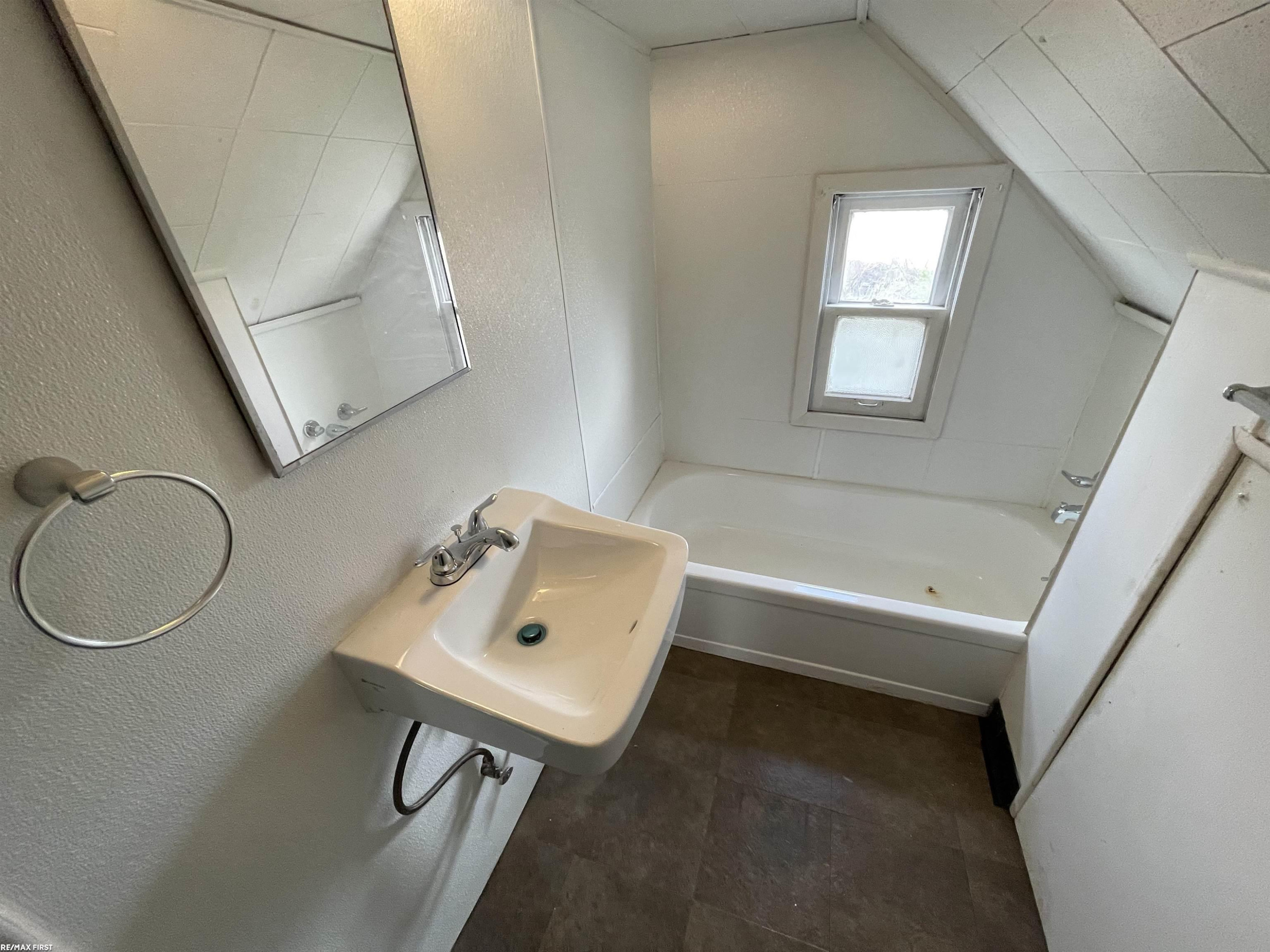 10411 Sterritt Street, Detroit, MI 48213 — Photo 11