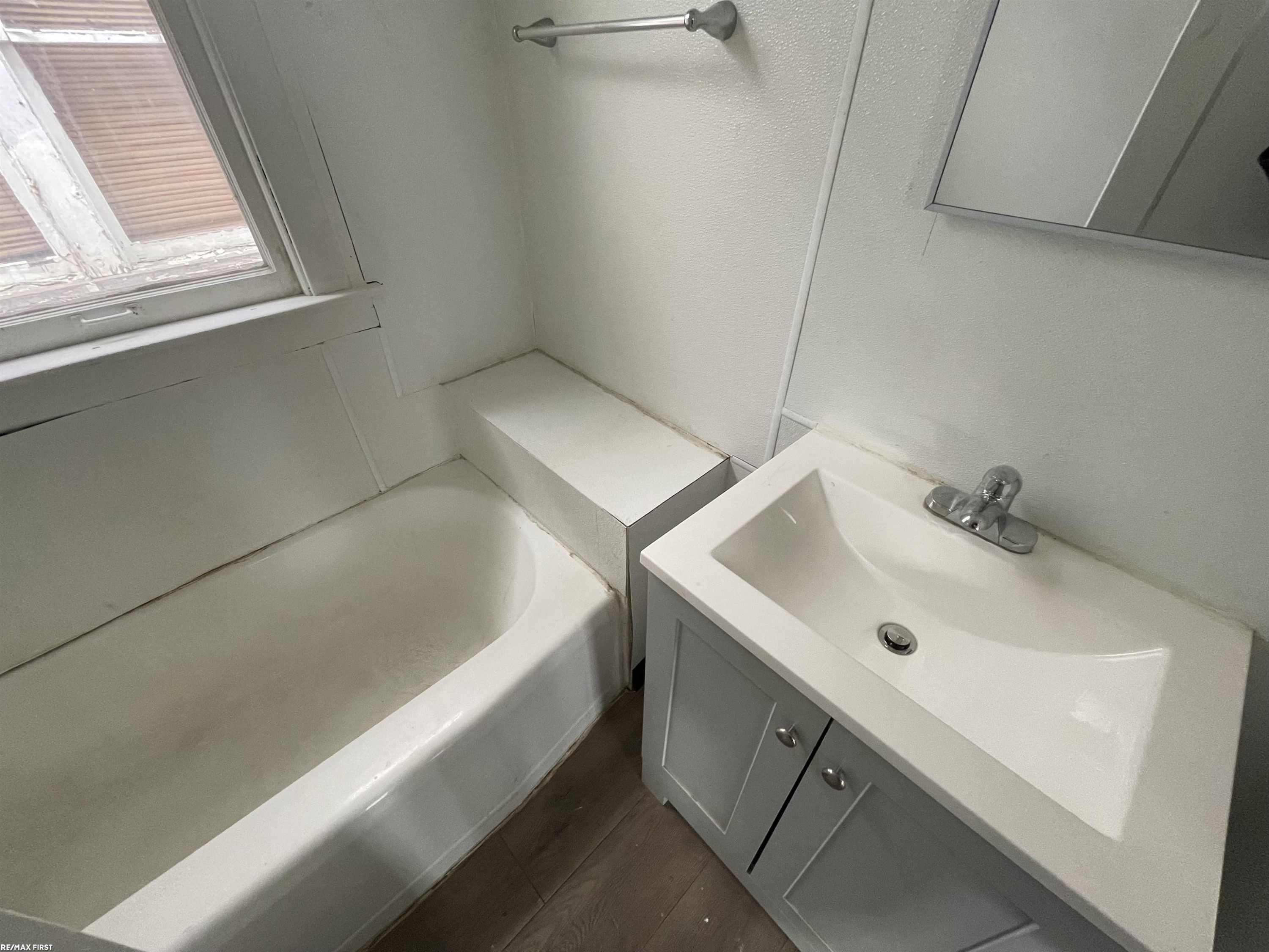 10411 Sterritt Street, Detroit, MI 48213 — Photo 14