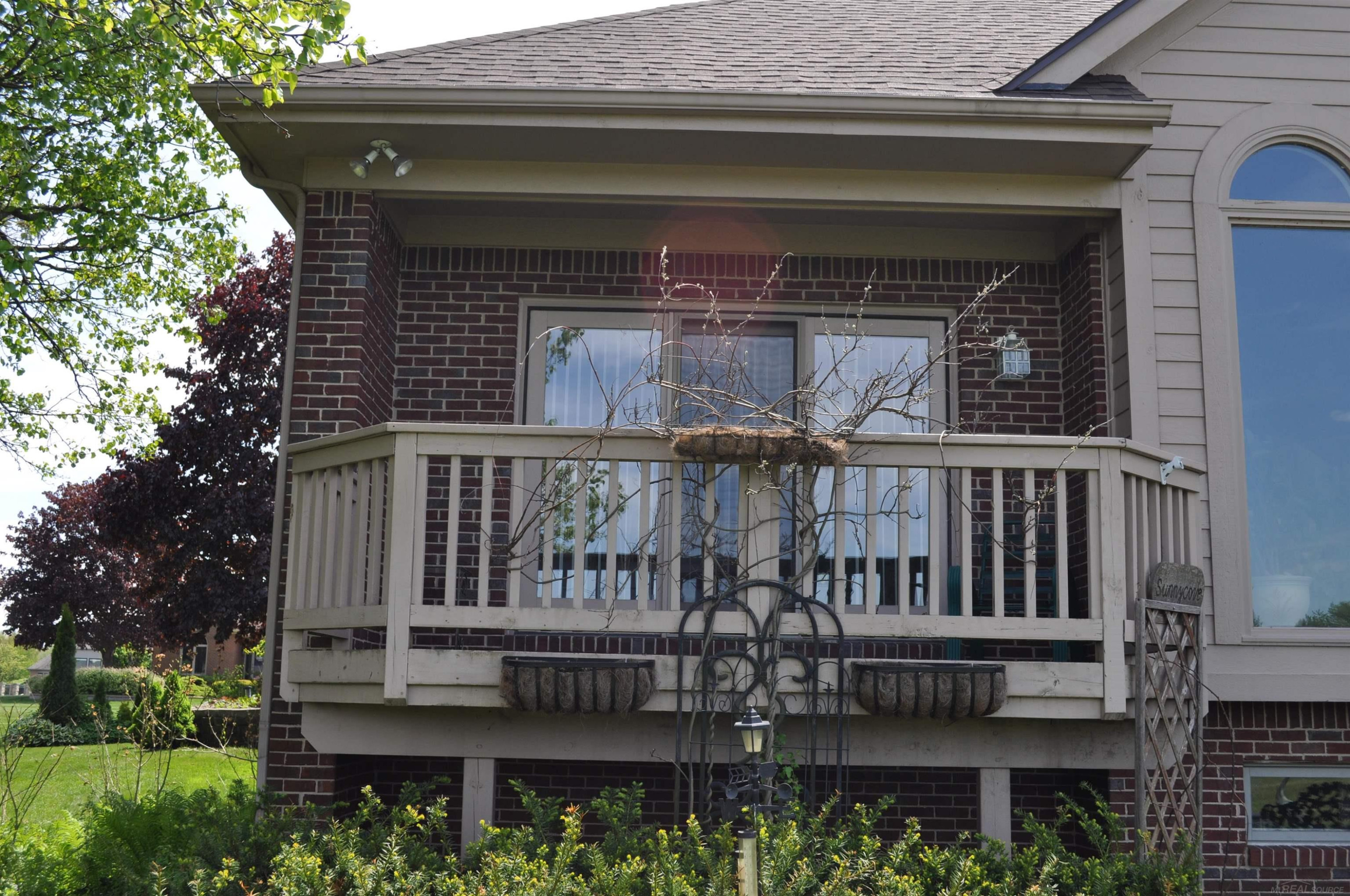 1138 Saint Andrews Avenue, Highland, MI — Photo 6