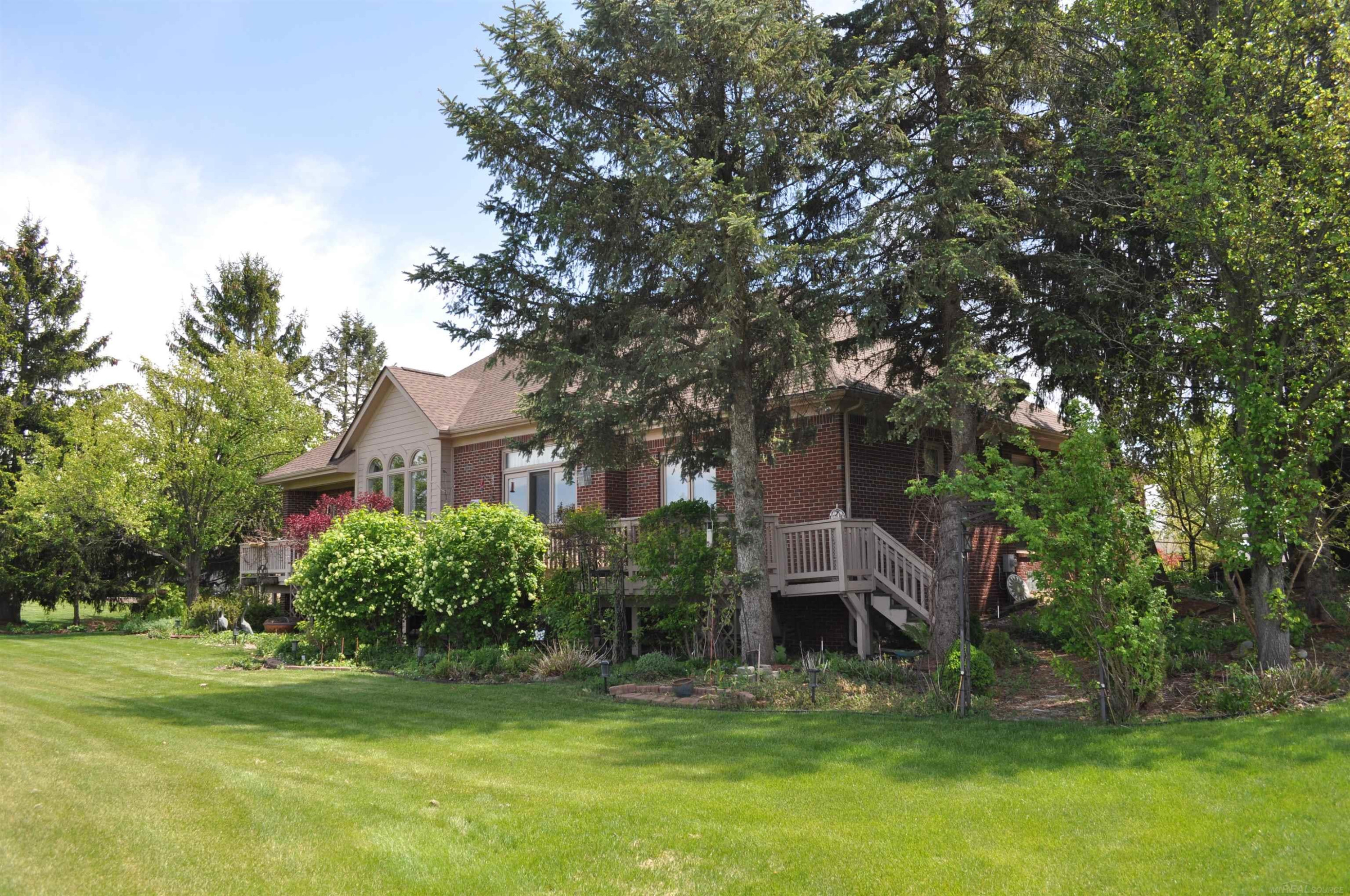 1138 Saint Andrews Avenue, Highland, MI — Photo 30