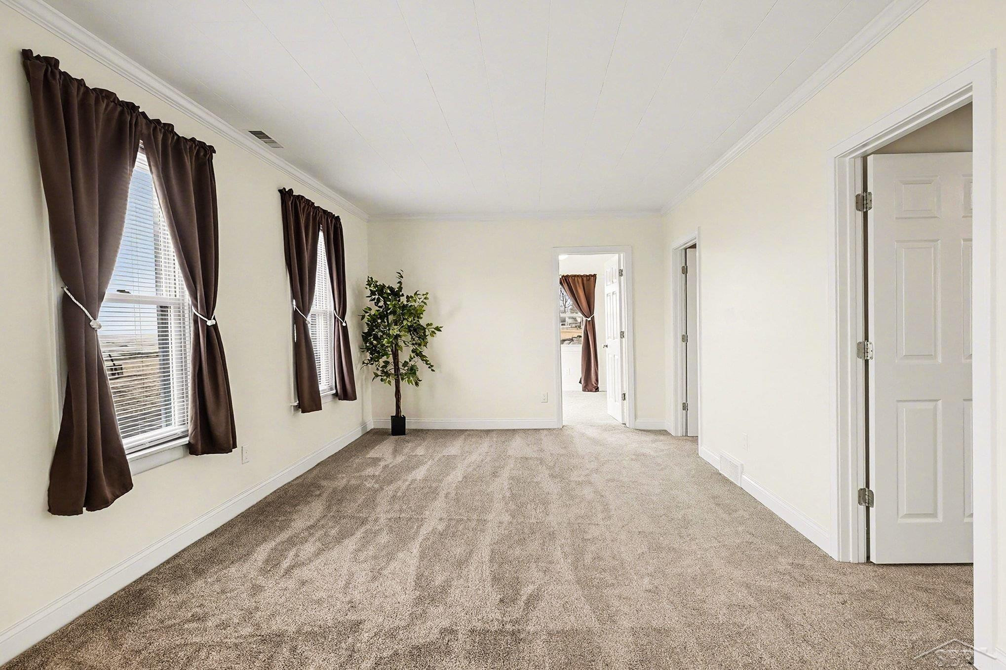 667 Bay Road, Bay City, MI 48706 — Photo 14