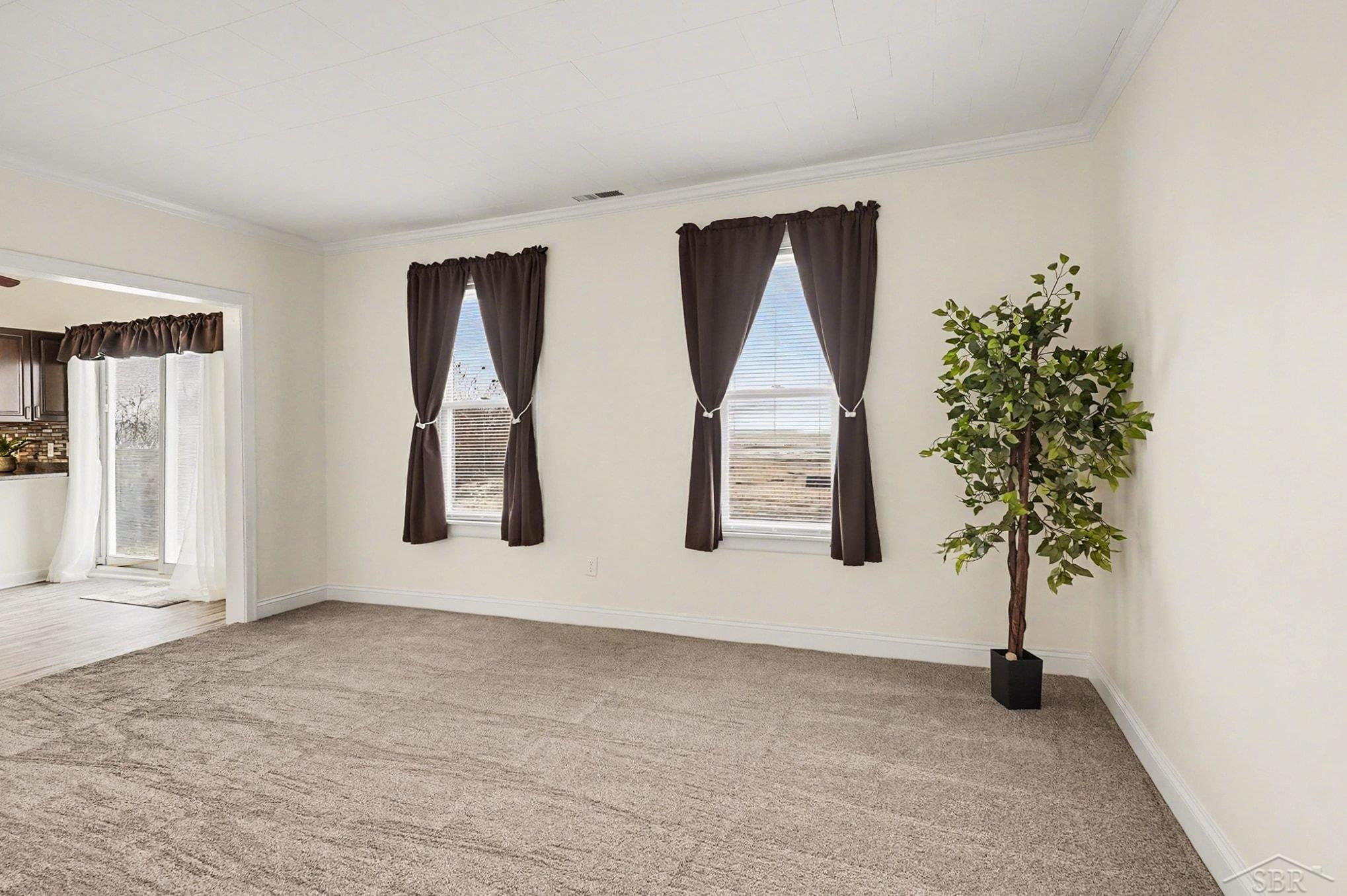 667 Bay Road, Bay City, MI 48706 — Photo 15