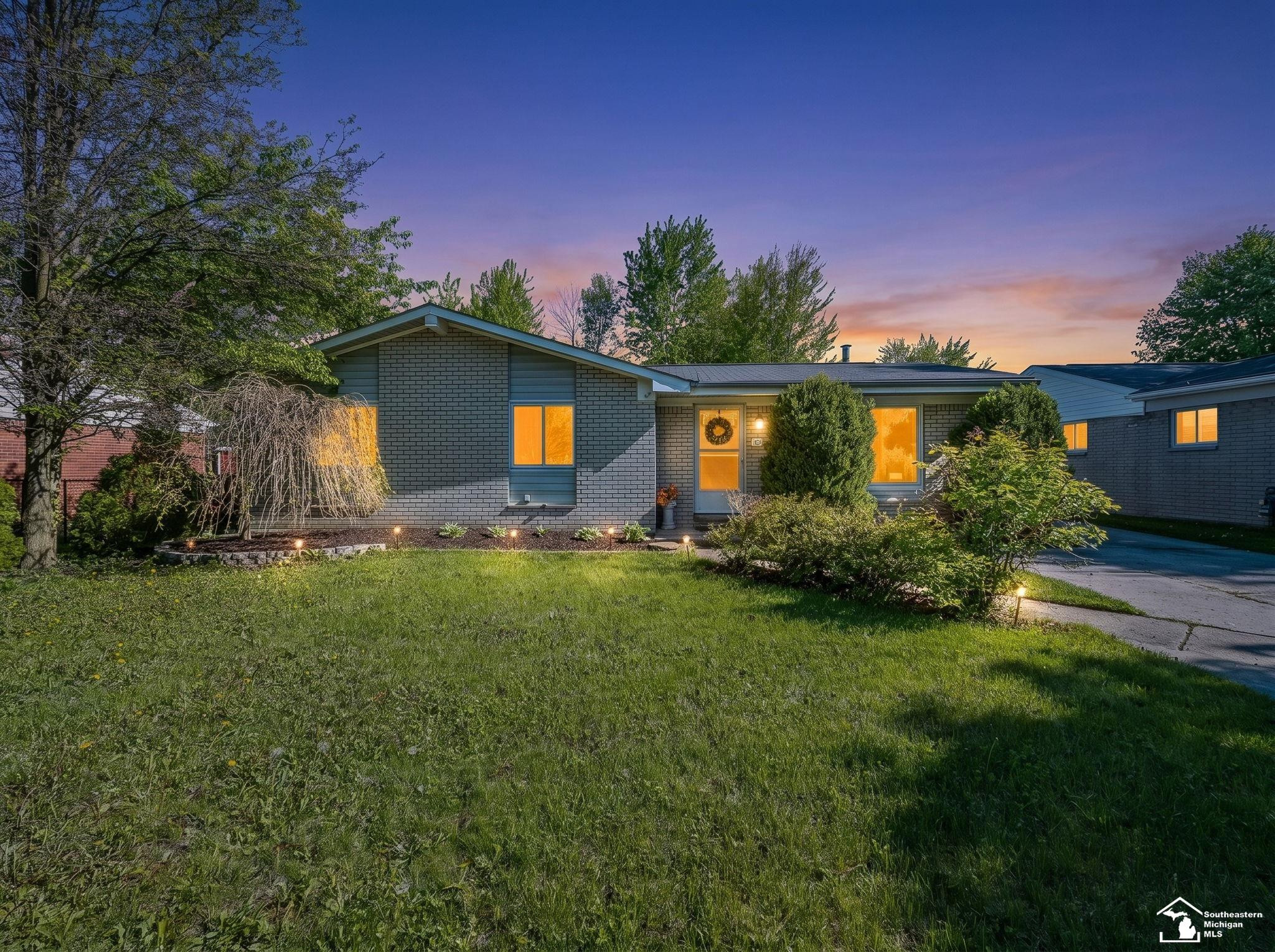 42064 Arthur Street, Belleville, MI 48111 — front exterior