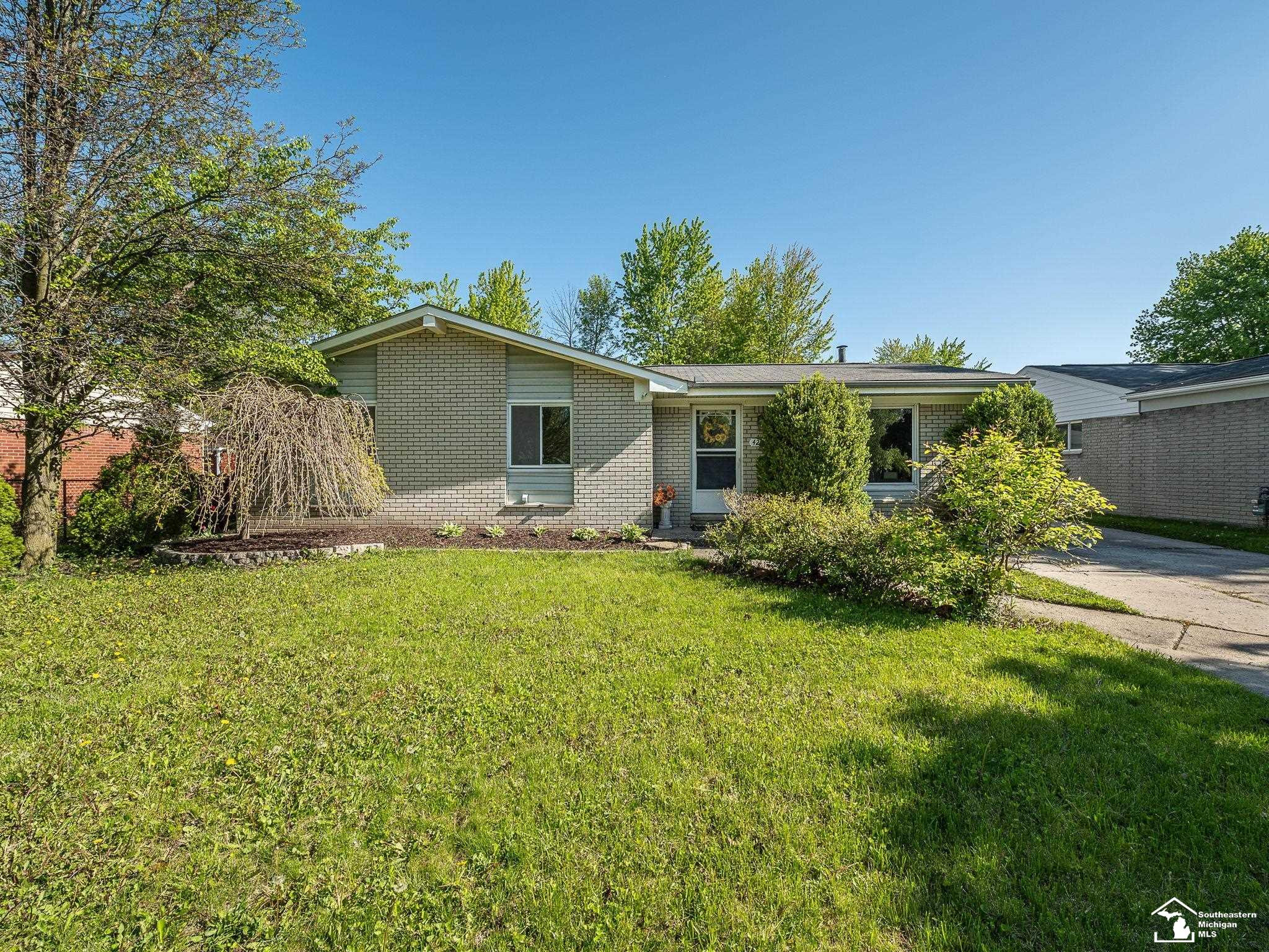 42064 Arthur Street, Belleville, MI 48111 — Photo 2