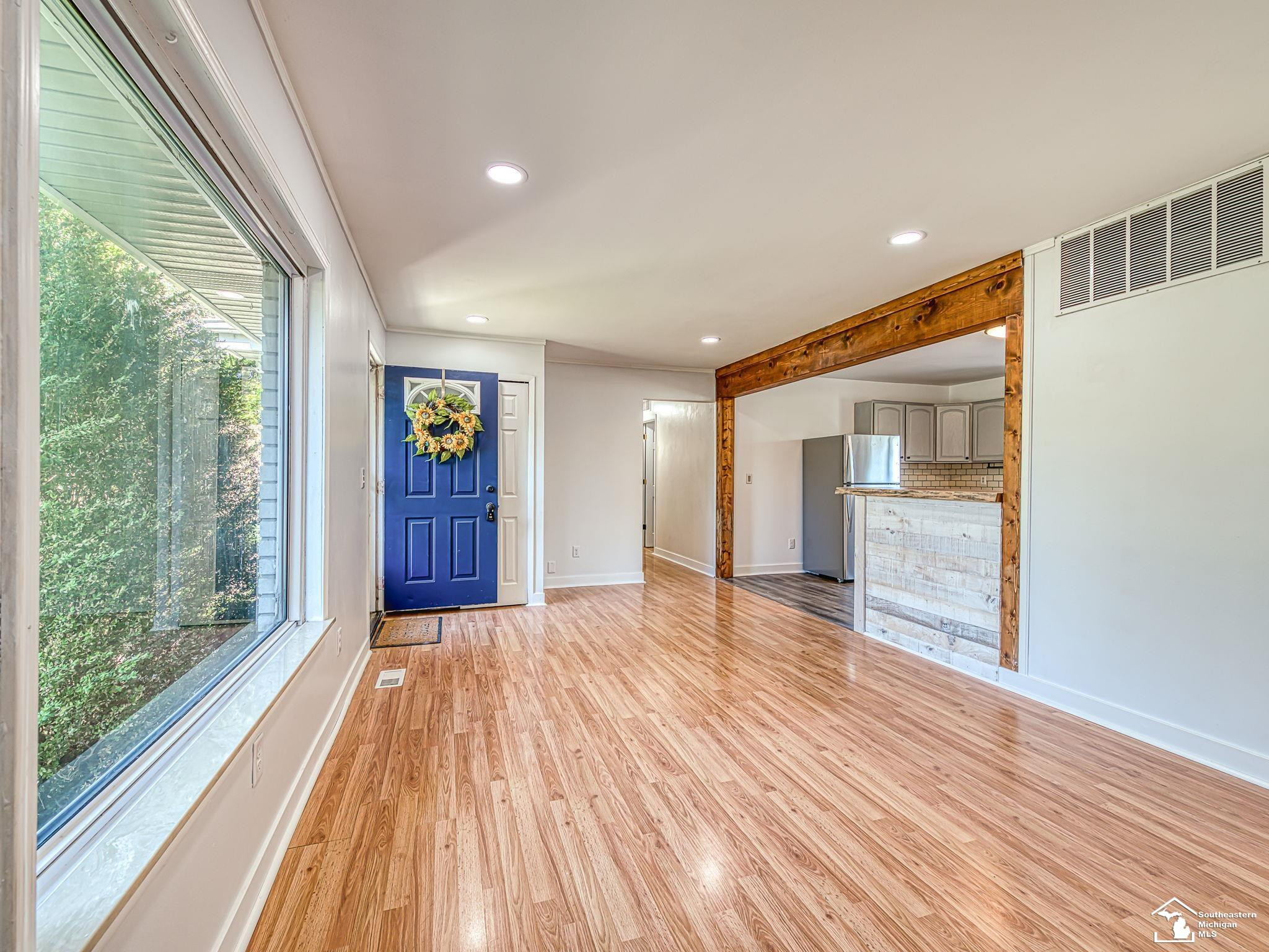 42064 Arthur Street, Belleville, MI 48111 — Photo 5