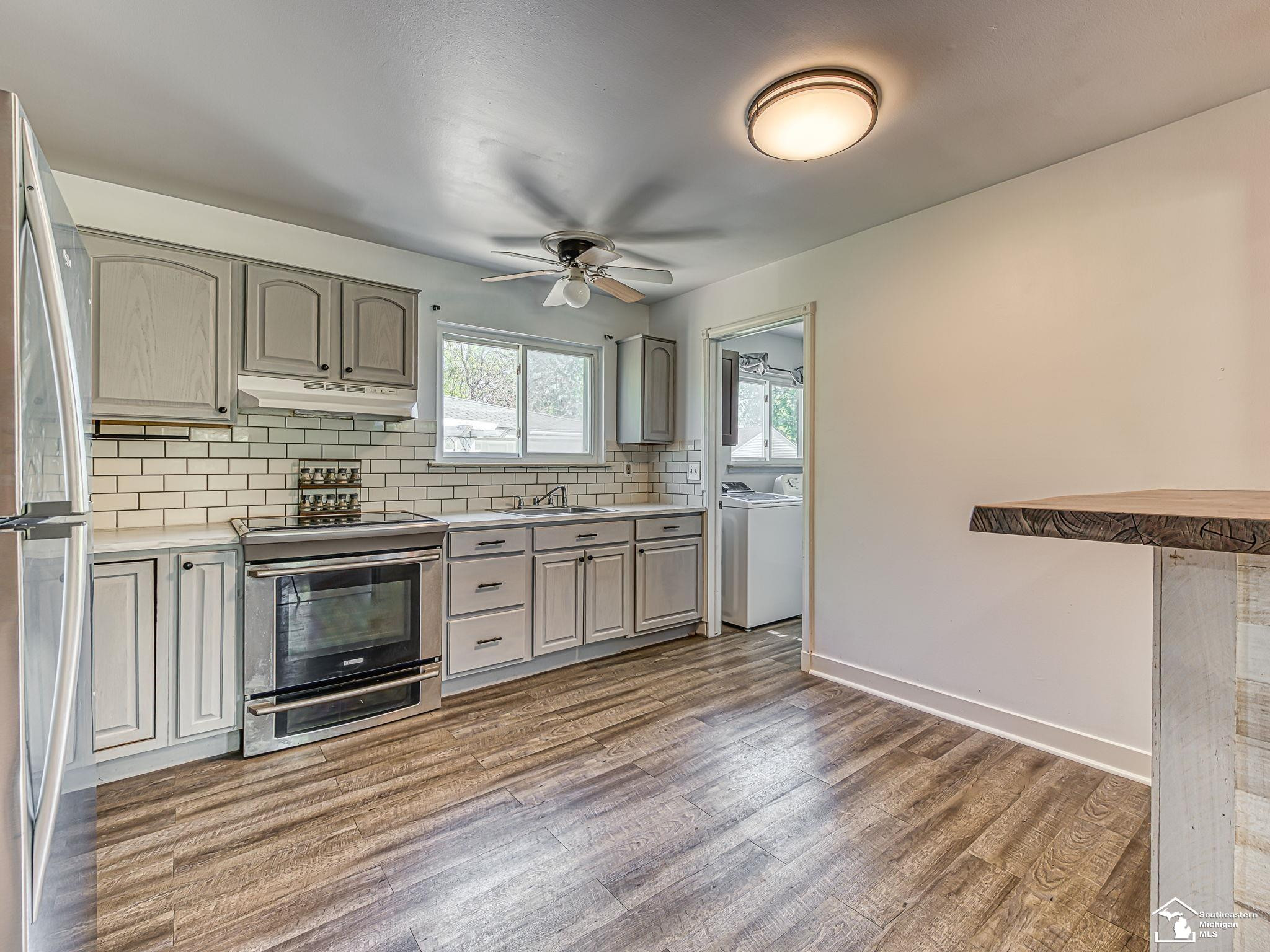 42064 Arthur Street, Belleville, MI 48111 — Photo 7