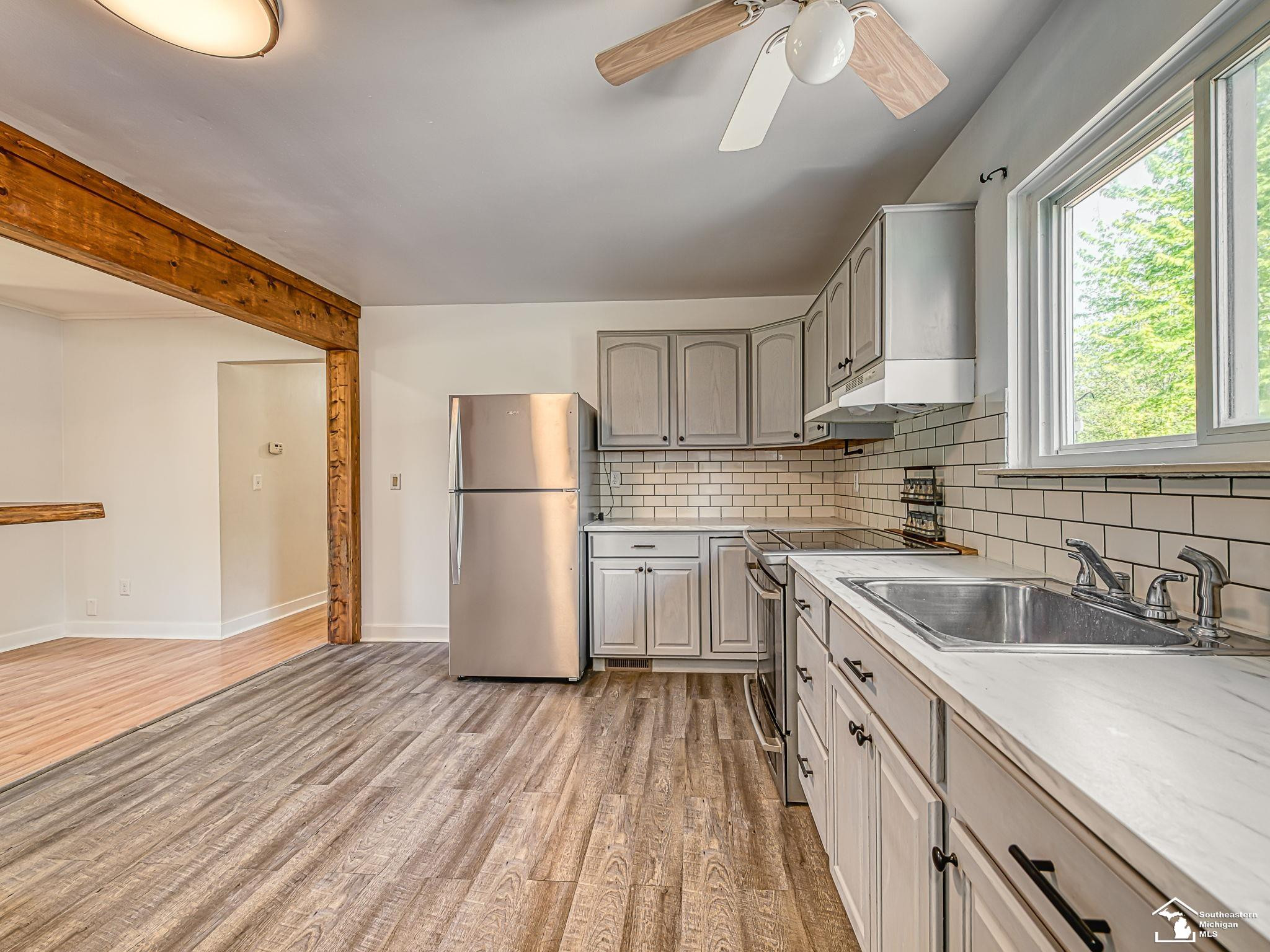 42064 Arthur Street, Belleville, MI 48111 — Photo 9