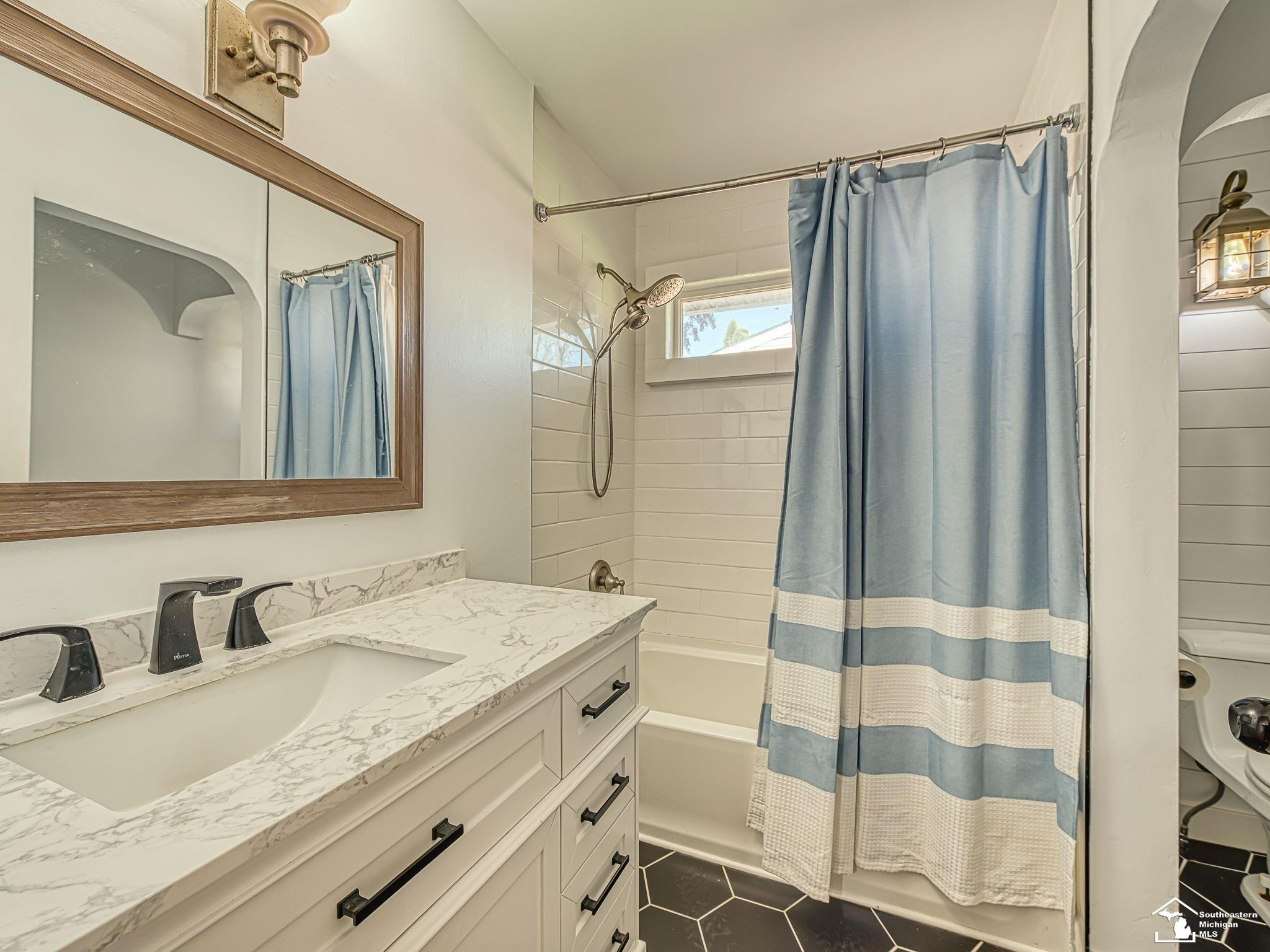 42064 Arthur Street, Belleville, MI 48111 — Photo 13