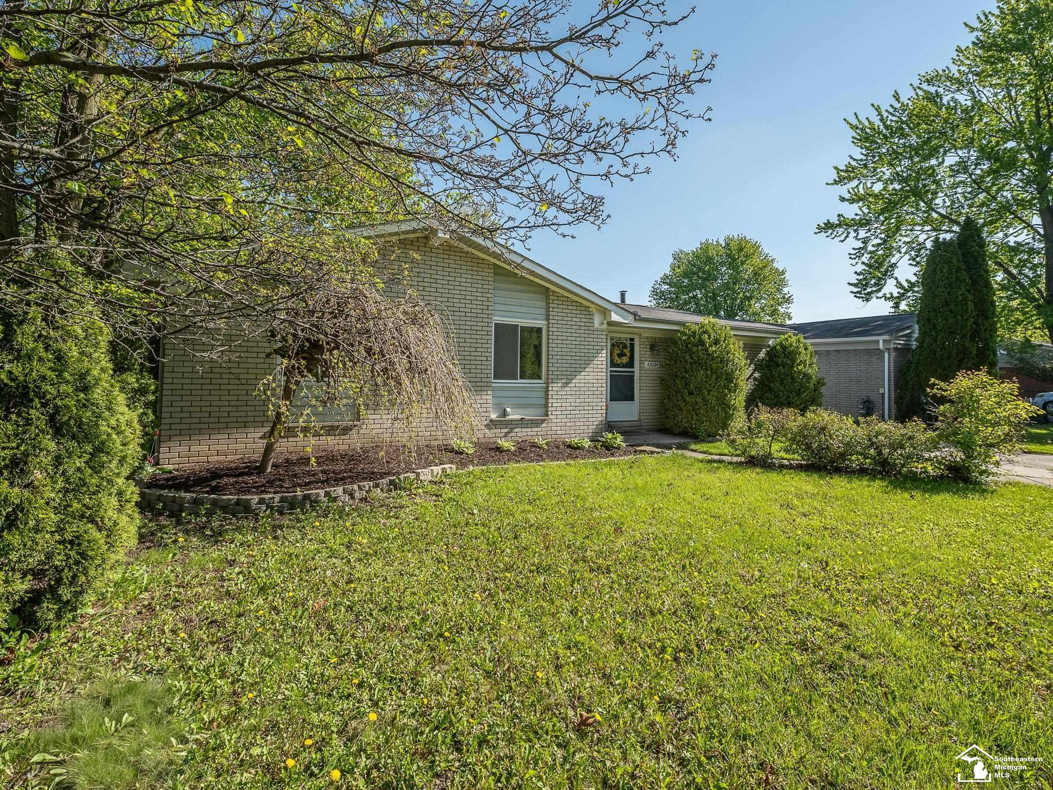42064 Arthur Street, Belleville, MI 48111 — Photo 23