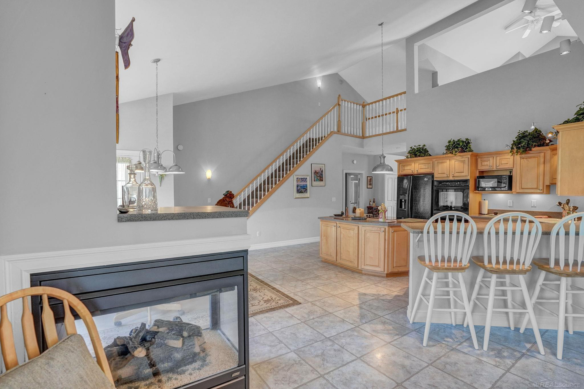 2185 E Houghton Drive, Houghton Lake, MI 48629 — Photo 32