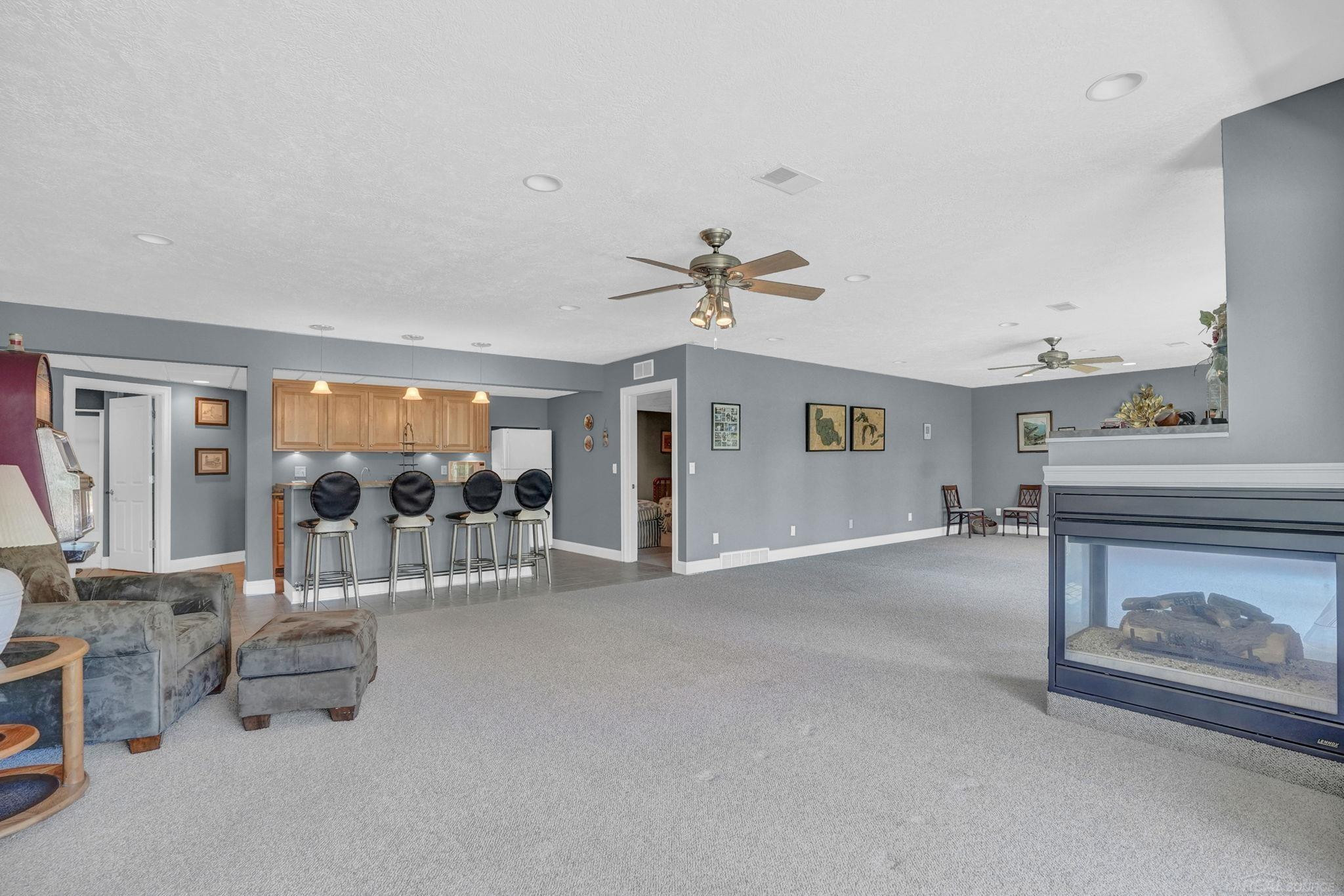 2185 E Houghton Drive, Houghton Lake, MI 48629 — Photo 72