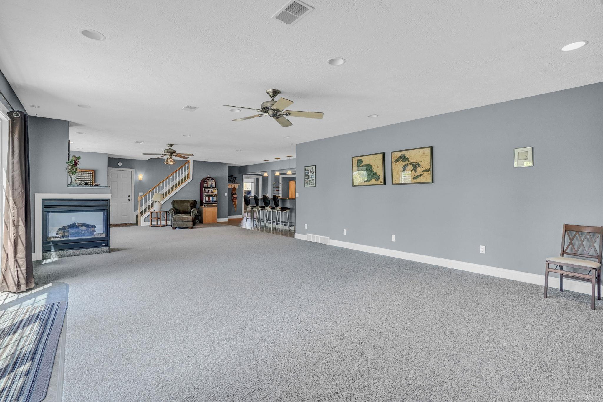 2185 E Houghton Drive, Houghton Lake, MI 48629 — Photo 80