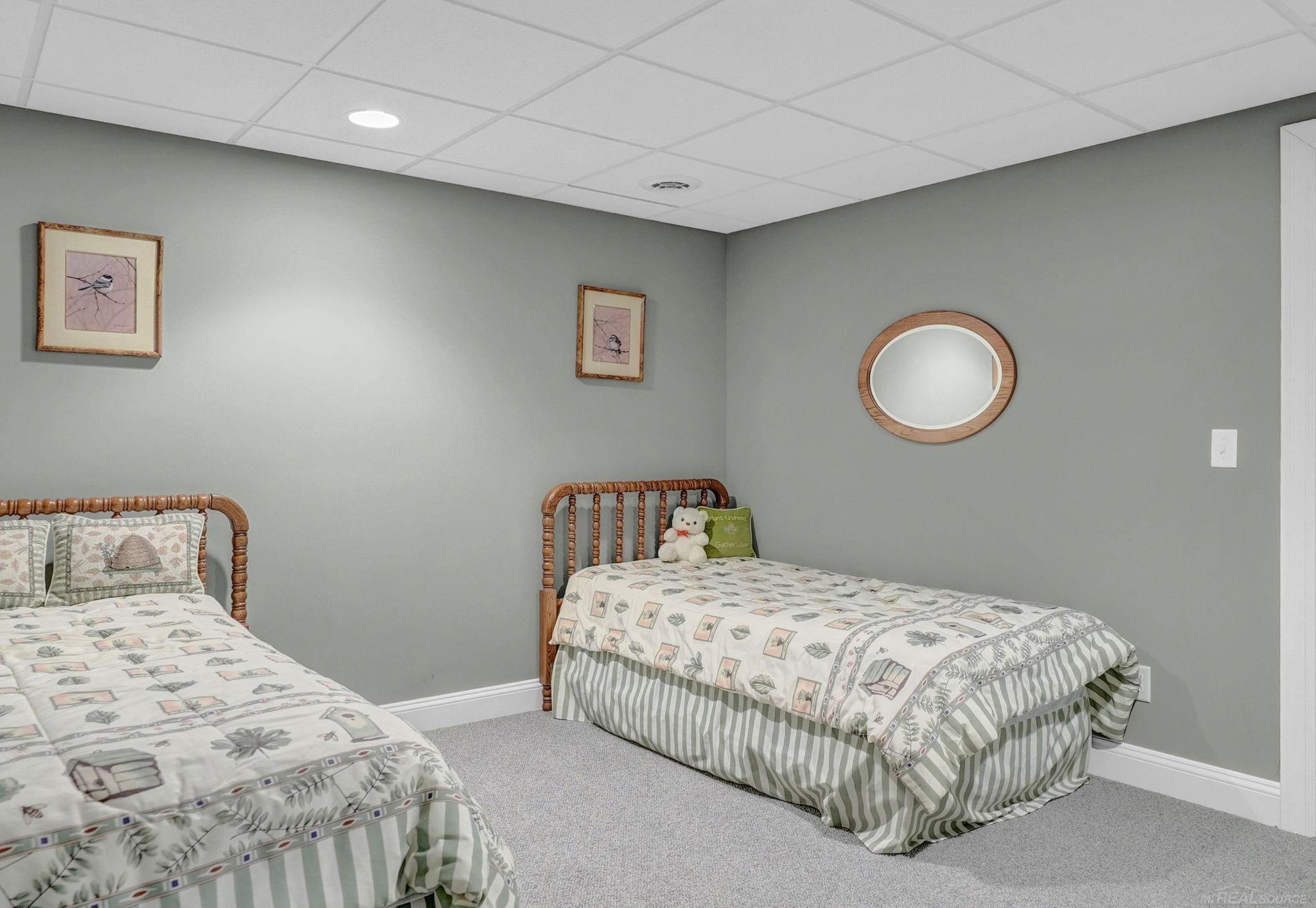 2185 E Houghton Drive, Houghton Lake, MI 48629 — Photo 86