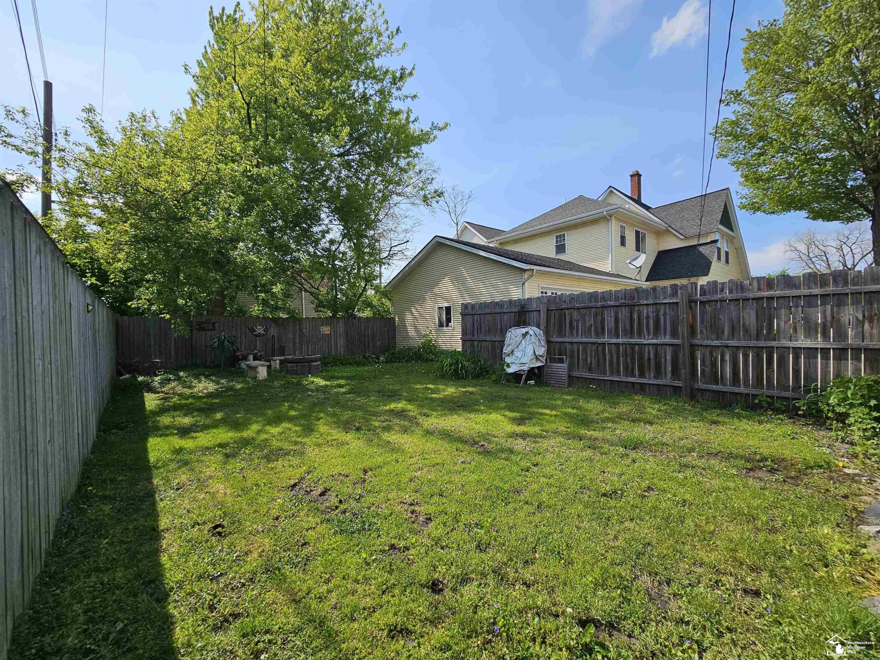 734 White Street, Port Huron, MI 48060 — Photo 12